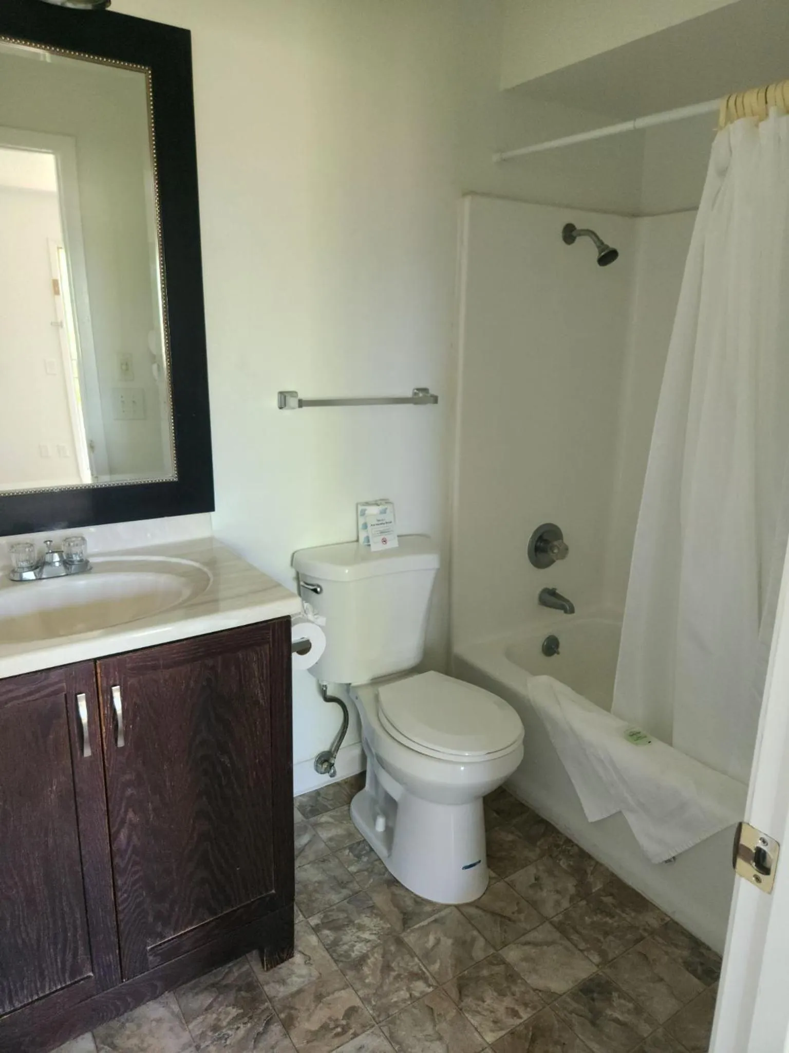 Bathroom in The View Motel