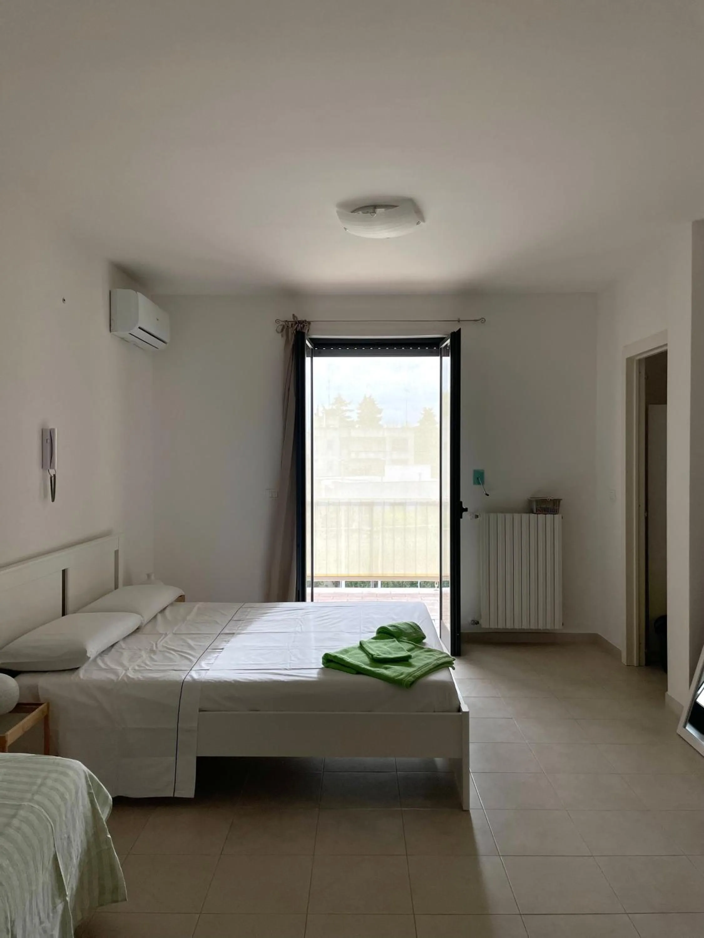 View (from property/room), Bed in Casavacanze Duelupi
