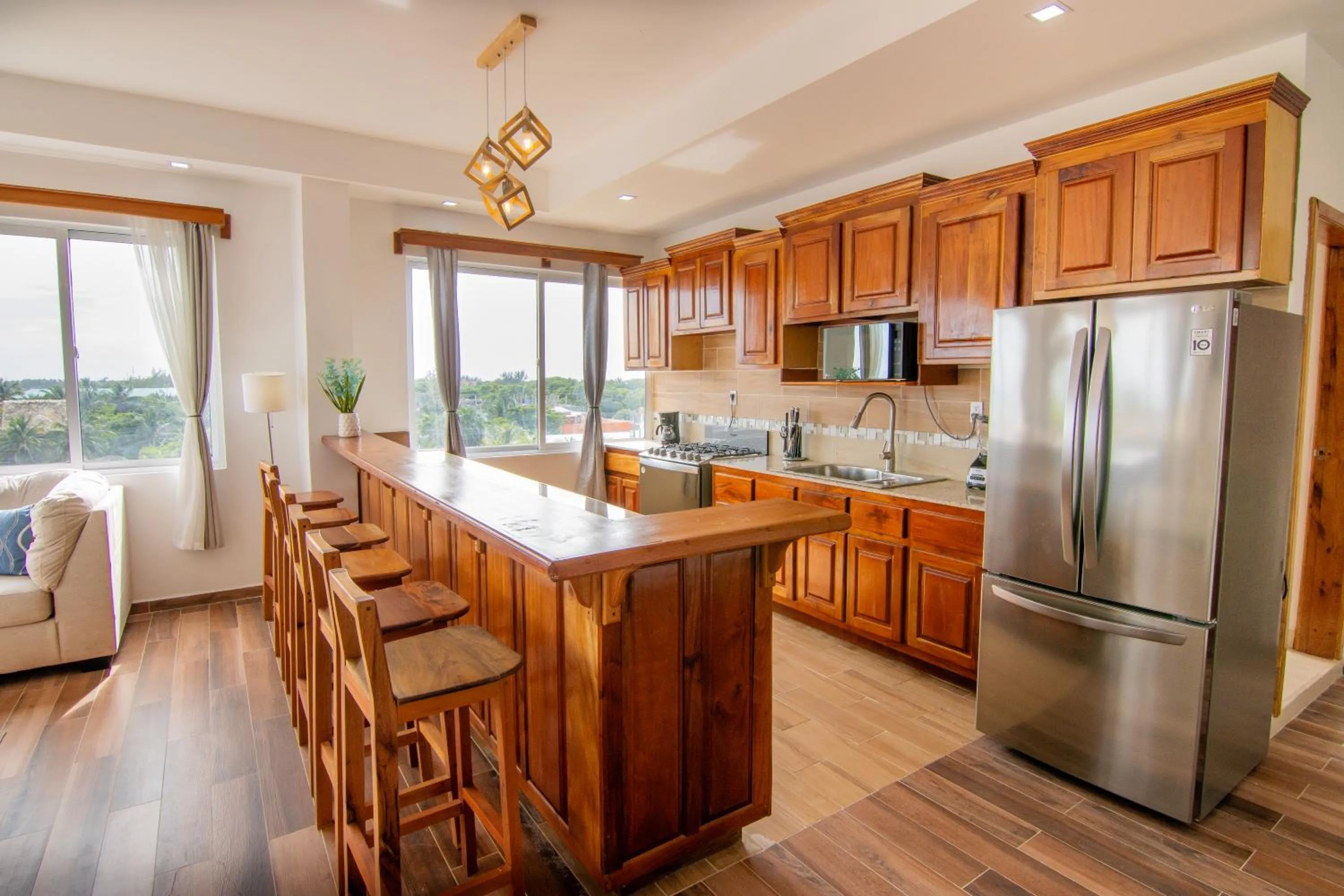 Kitchen or kitchenette in Tropical Palace Hotel