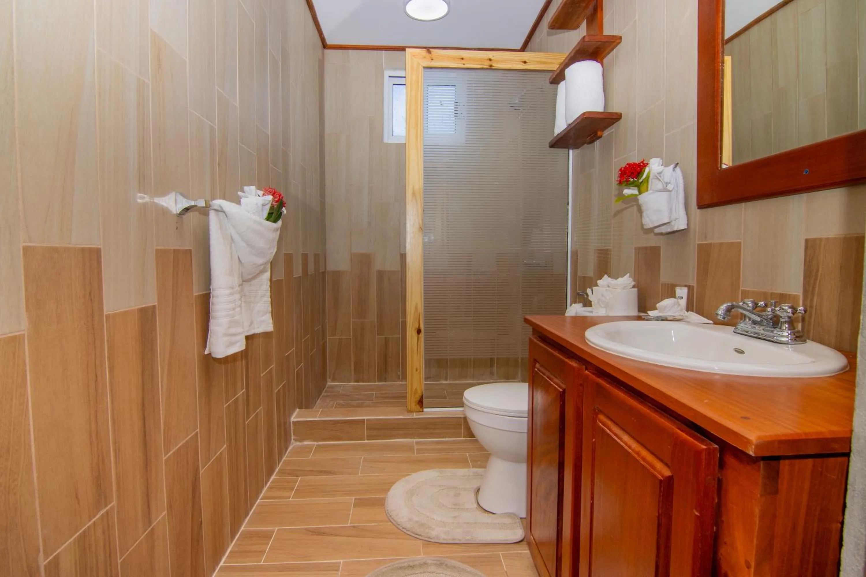 Bathroom in Tropical Palace Hotel