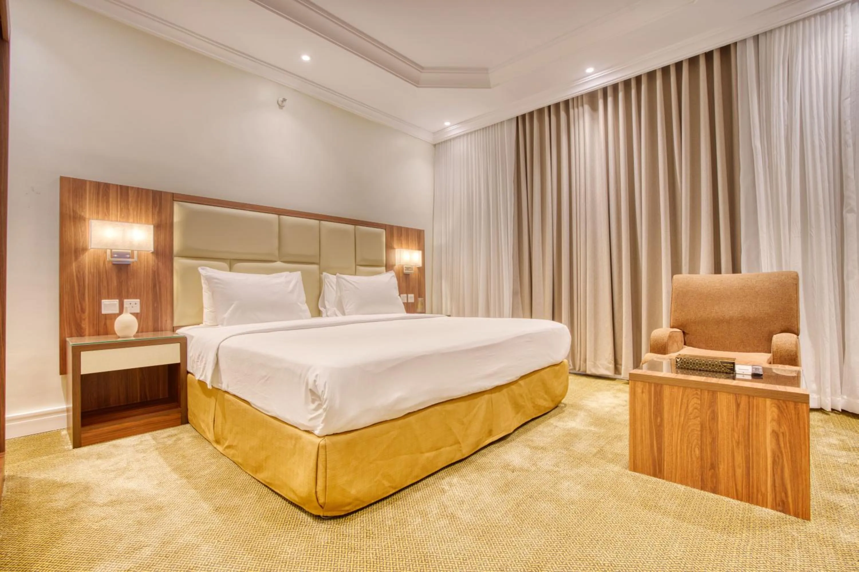 Decorative detail, Bed in Quiet Dreams - Serviced Apartments Al-Nour Branch