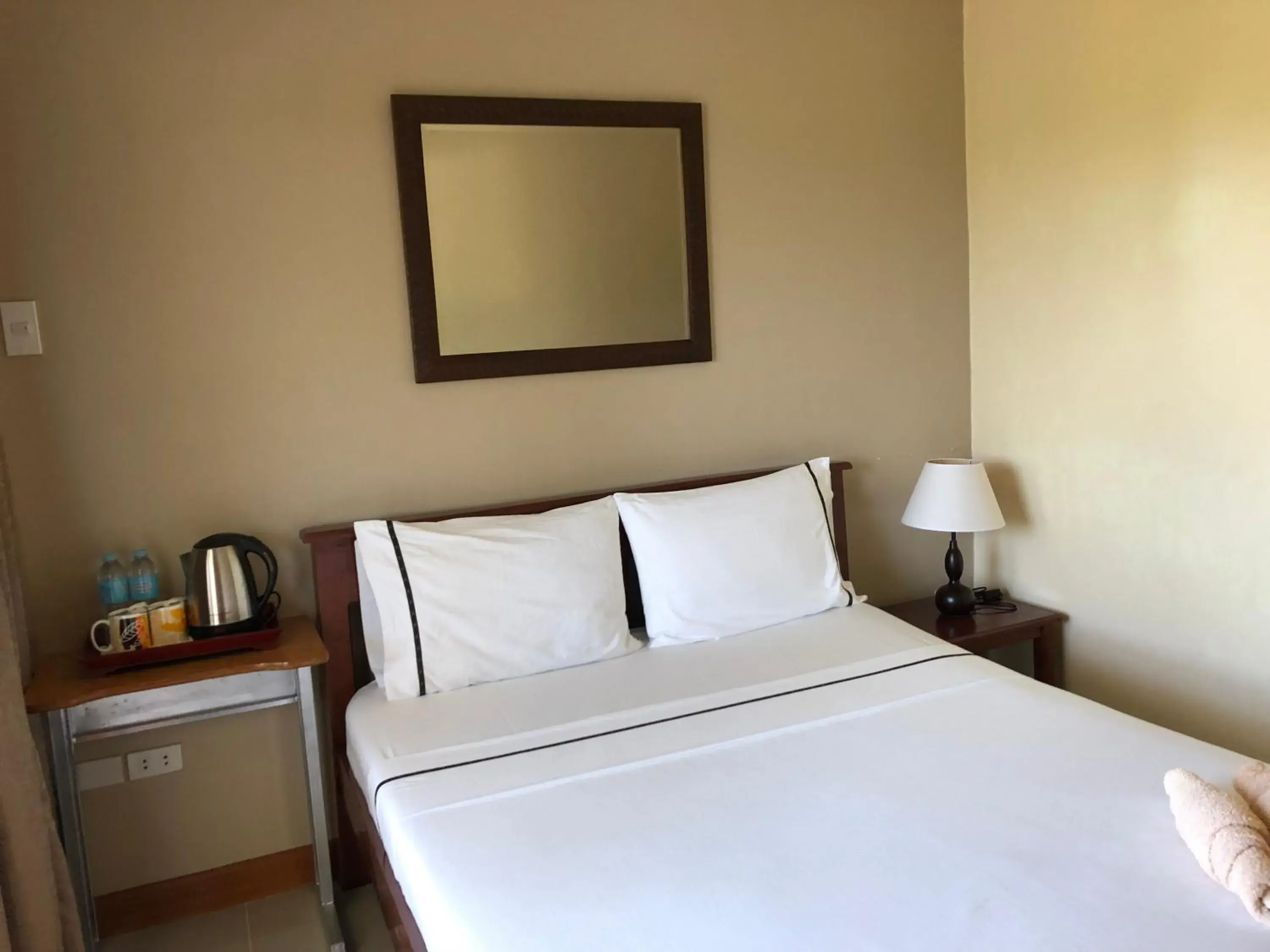 Bedroom, Bed in Malapascua Starlight Resort Bedroom, Bed in Malapascua Starlight Resort