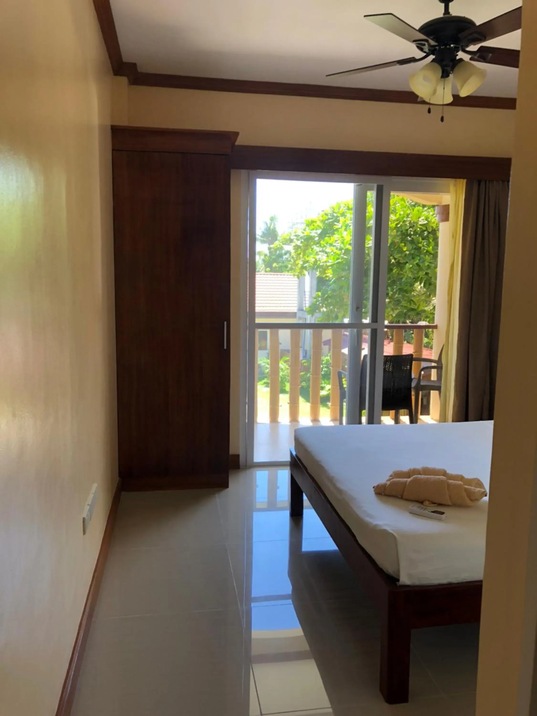 Balcony/Terrace, Bed in Malapascua Starlight Resort Balcony/Terrace, Bed in Malapascua Starlight Resort