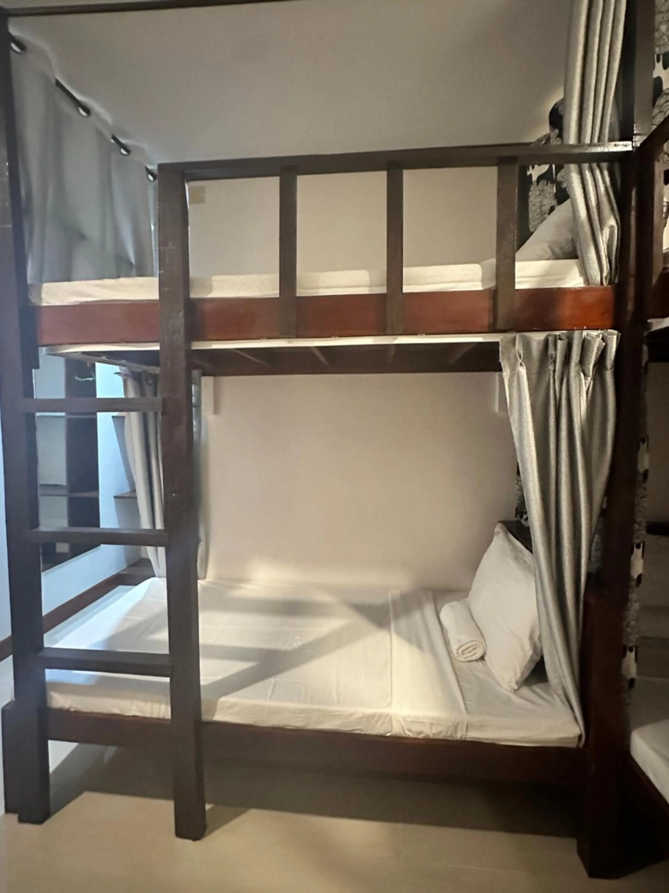 bunk bed, Bed in Malapascua Starlight Resort