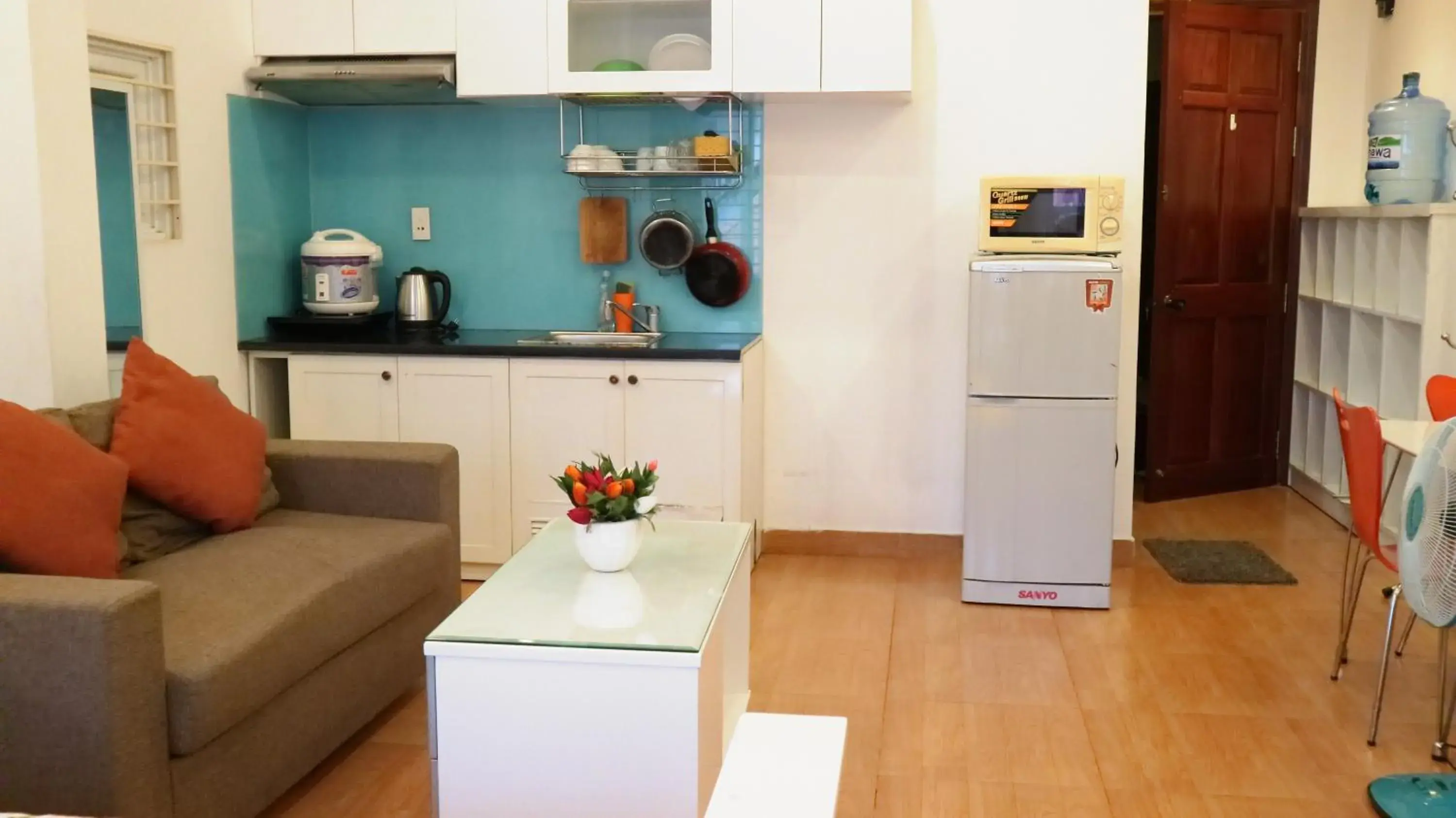 Smiley Apartment 3 Smiley Apartment 3