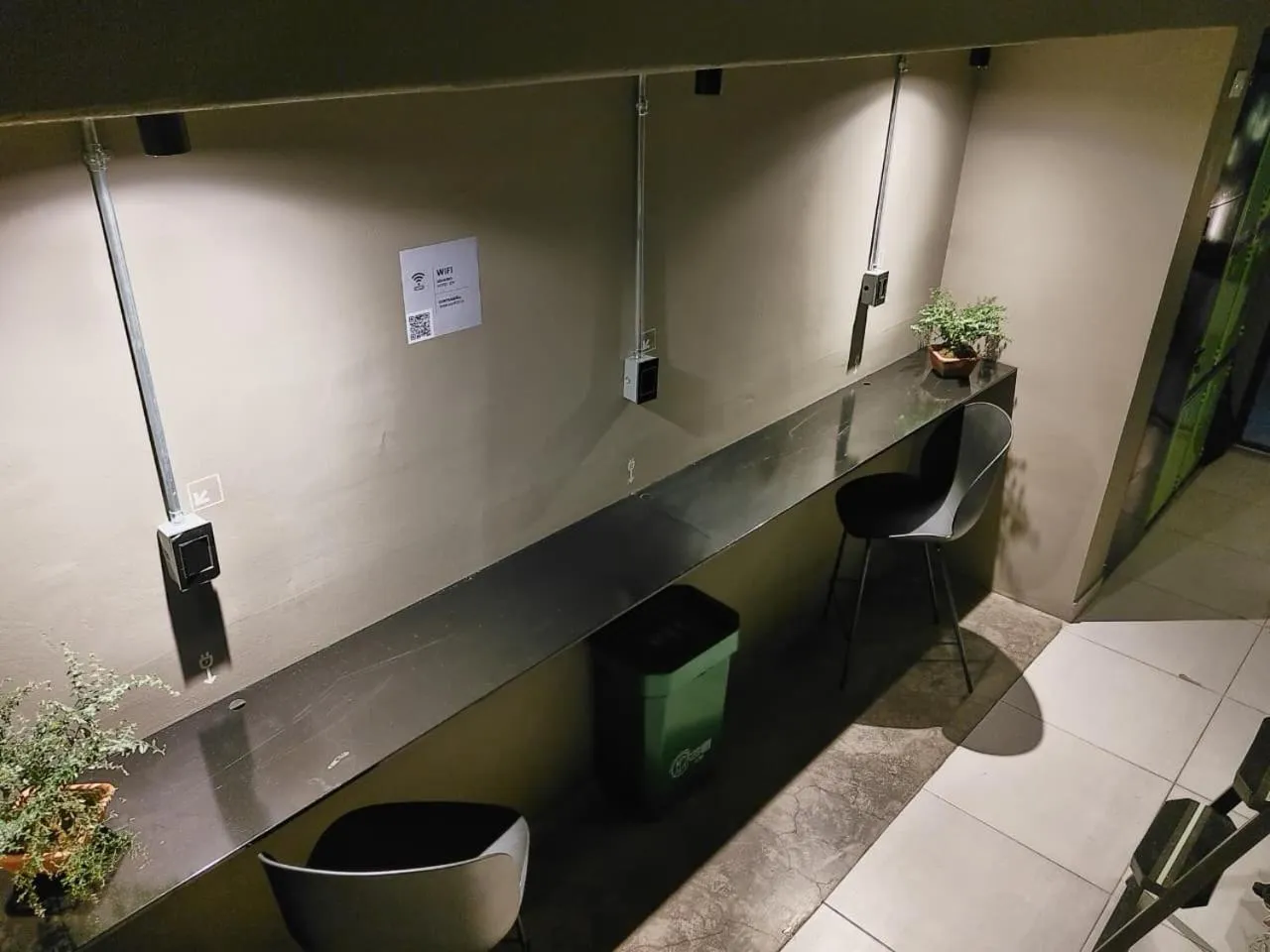 Seating area in Hostel Joy Calle 85