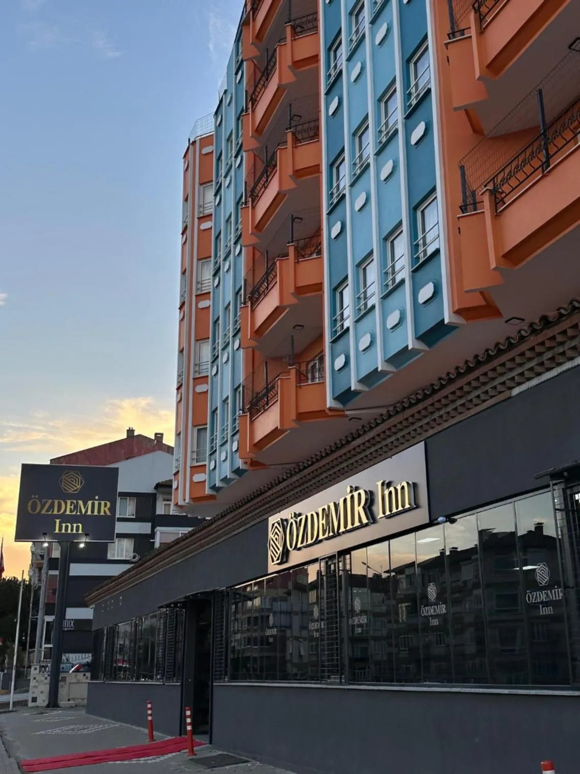 Property building in Özdemir Inn Otel