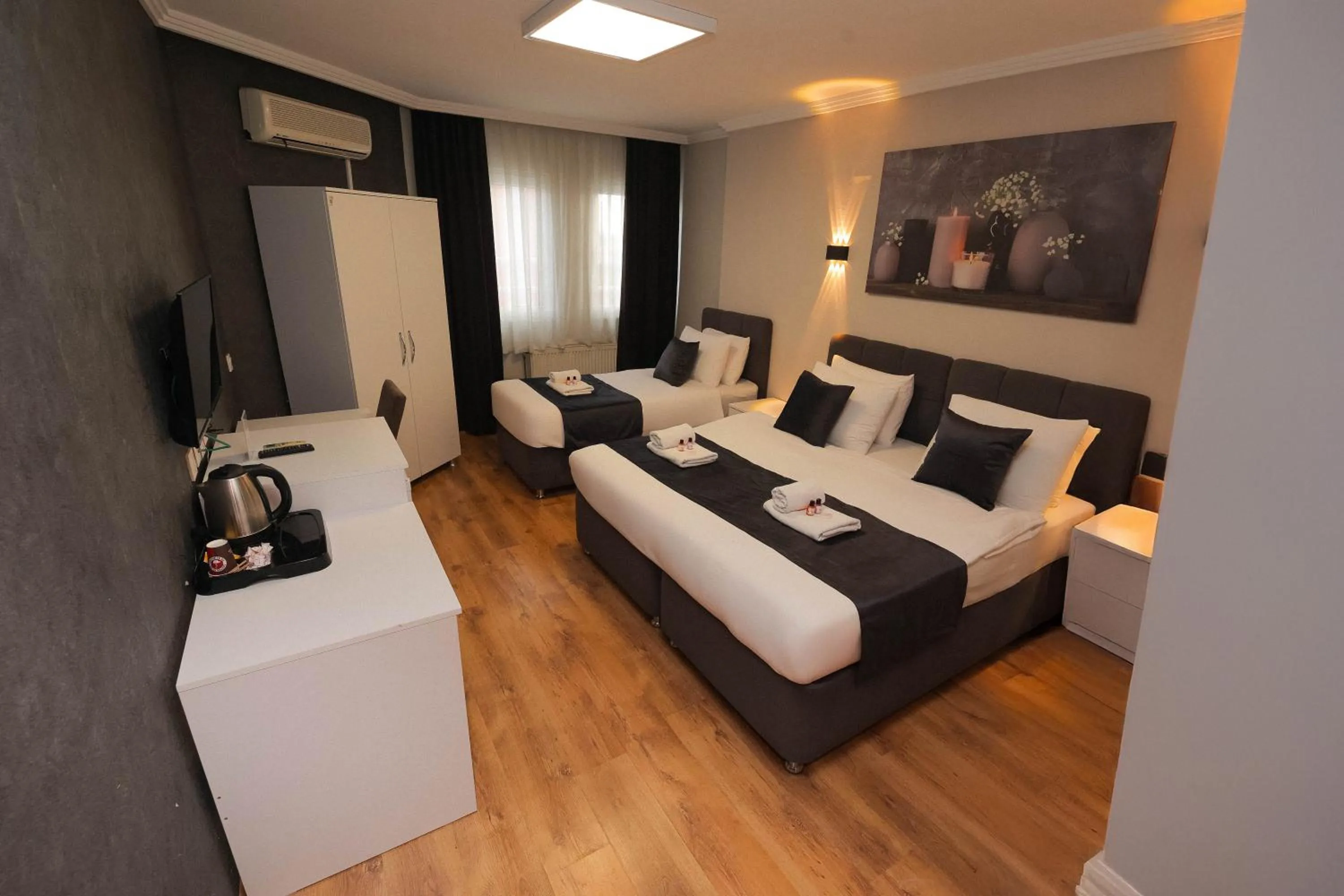 Bed in Özdemir Inn Otel