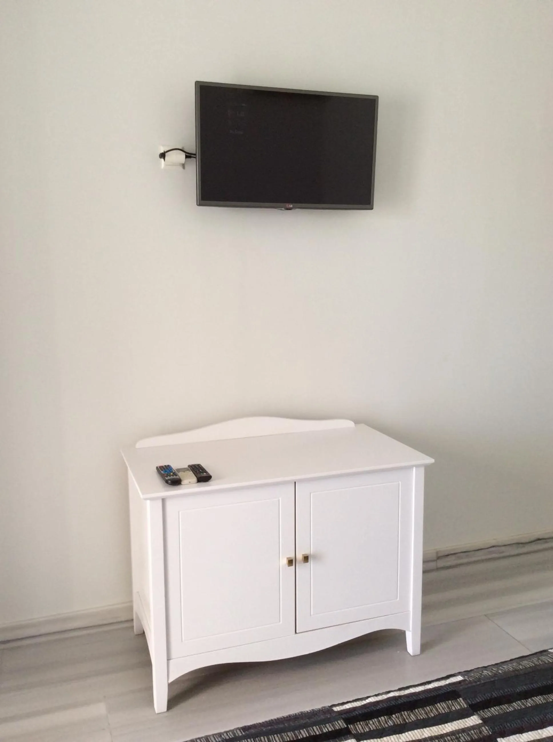 TV and multimedia in Sailinn Mykonos
