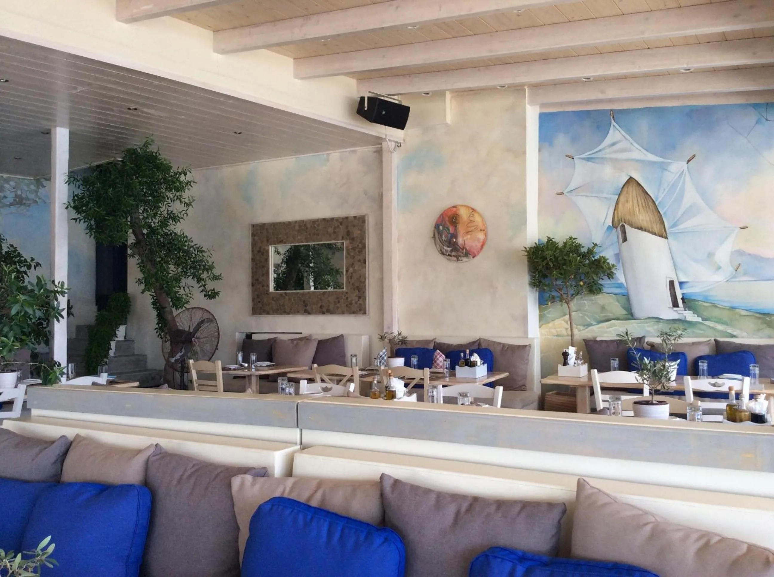 Restaurant/places to eat in Sailinn Mykonos