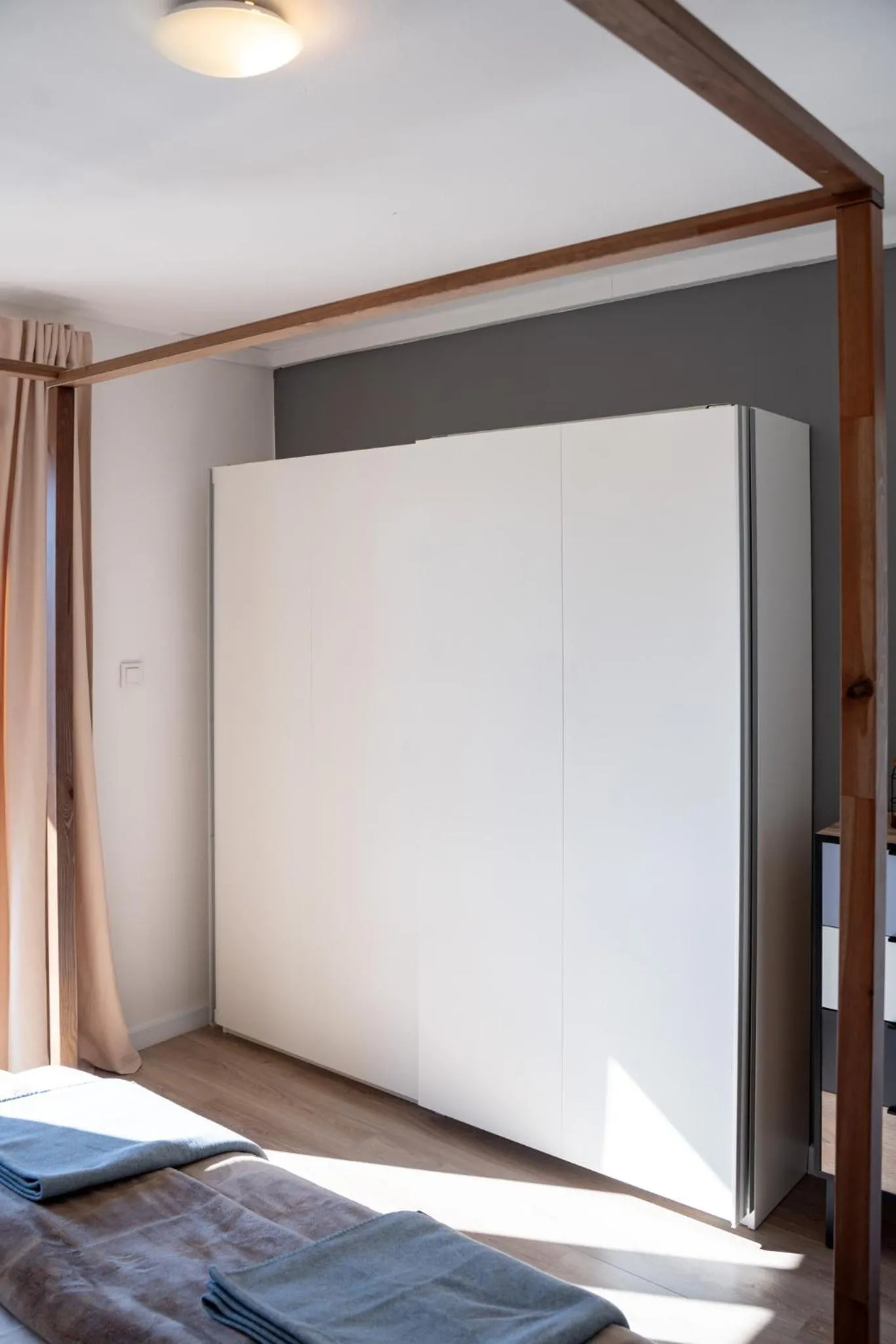 wardrobe, Bed in Apartments Casa Barbara