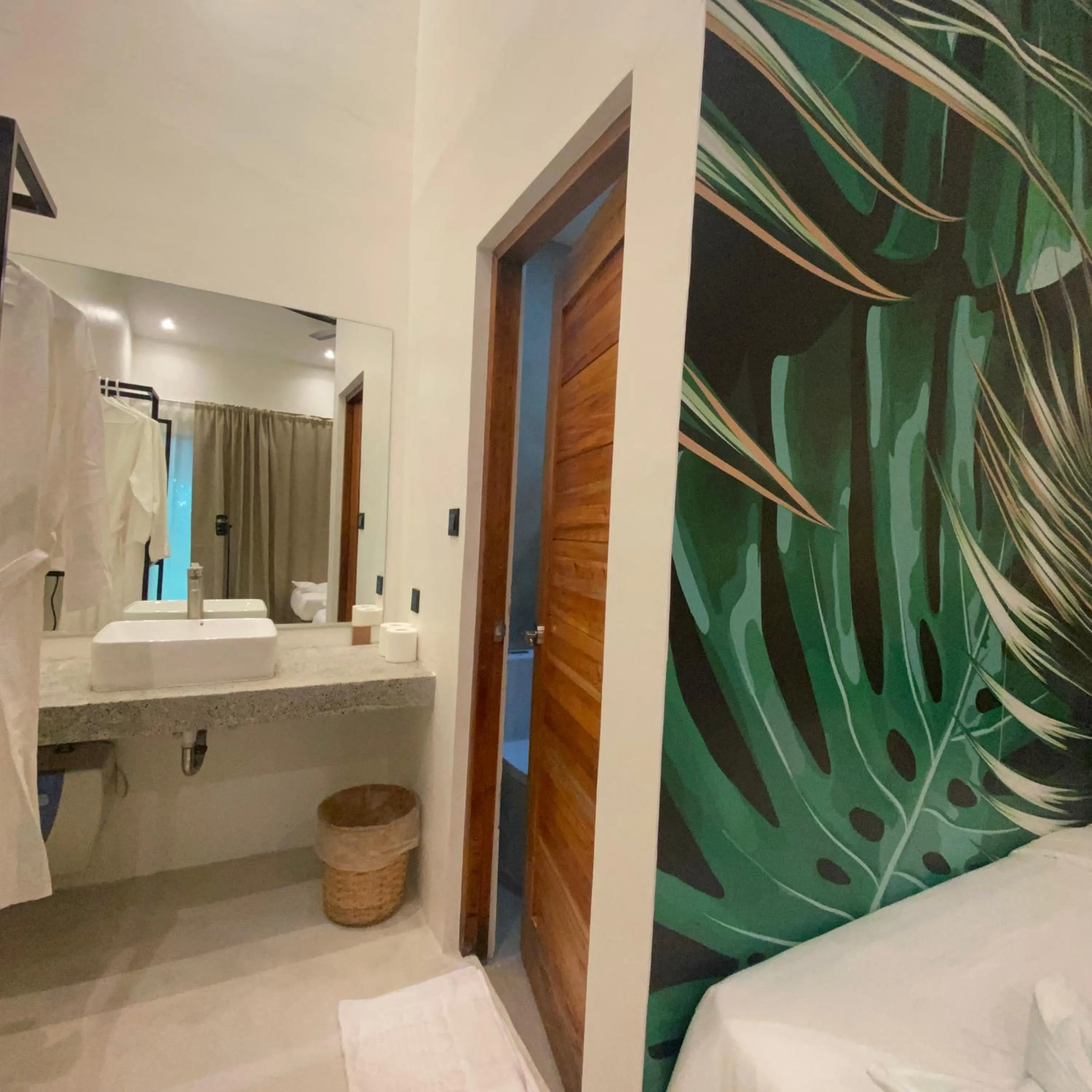 Bed in Bahandi Hotel