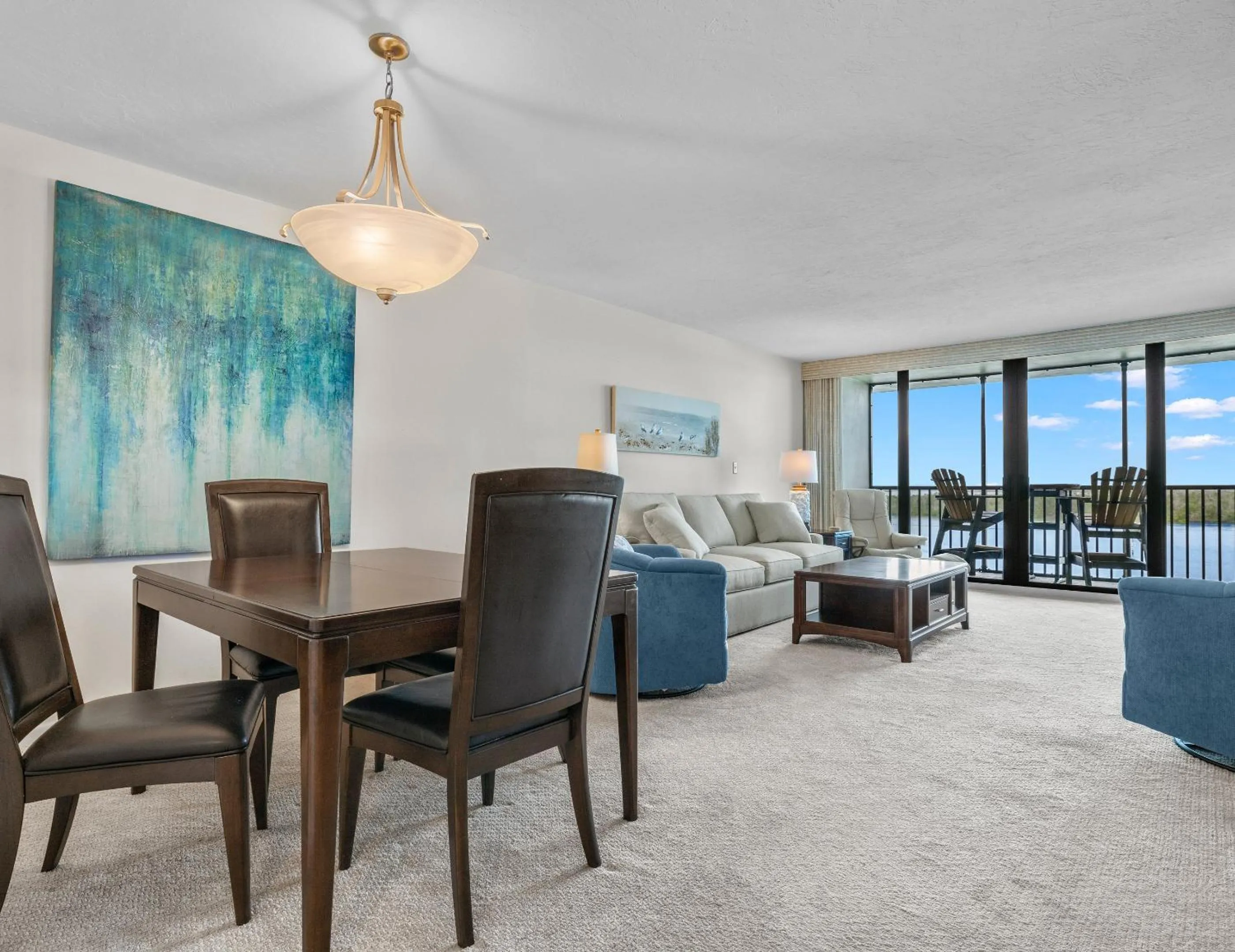 Property building in Palms of Bay Beach 4F