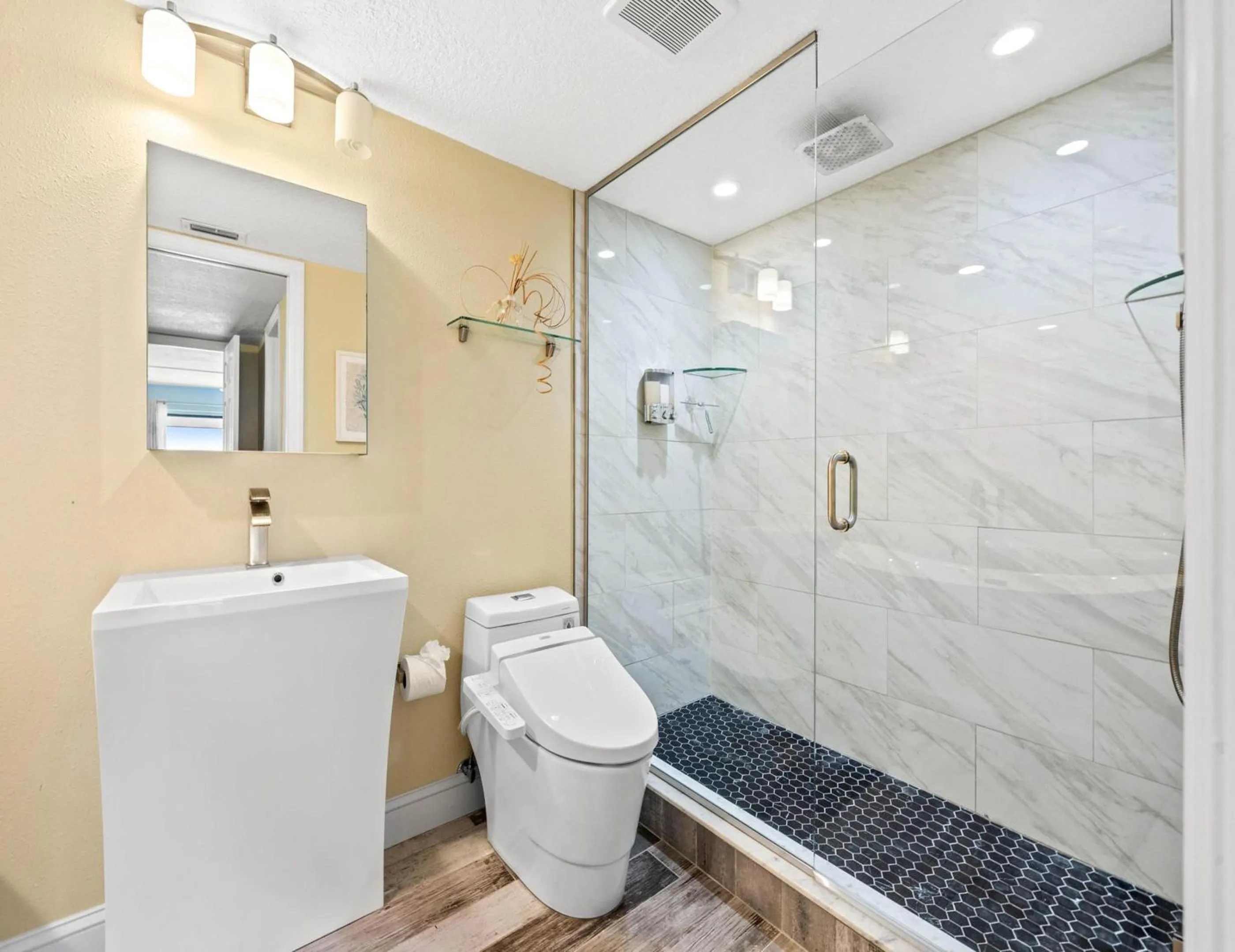 Property building in Arie Dam 404