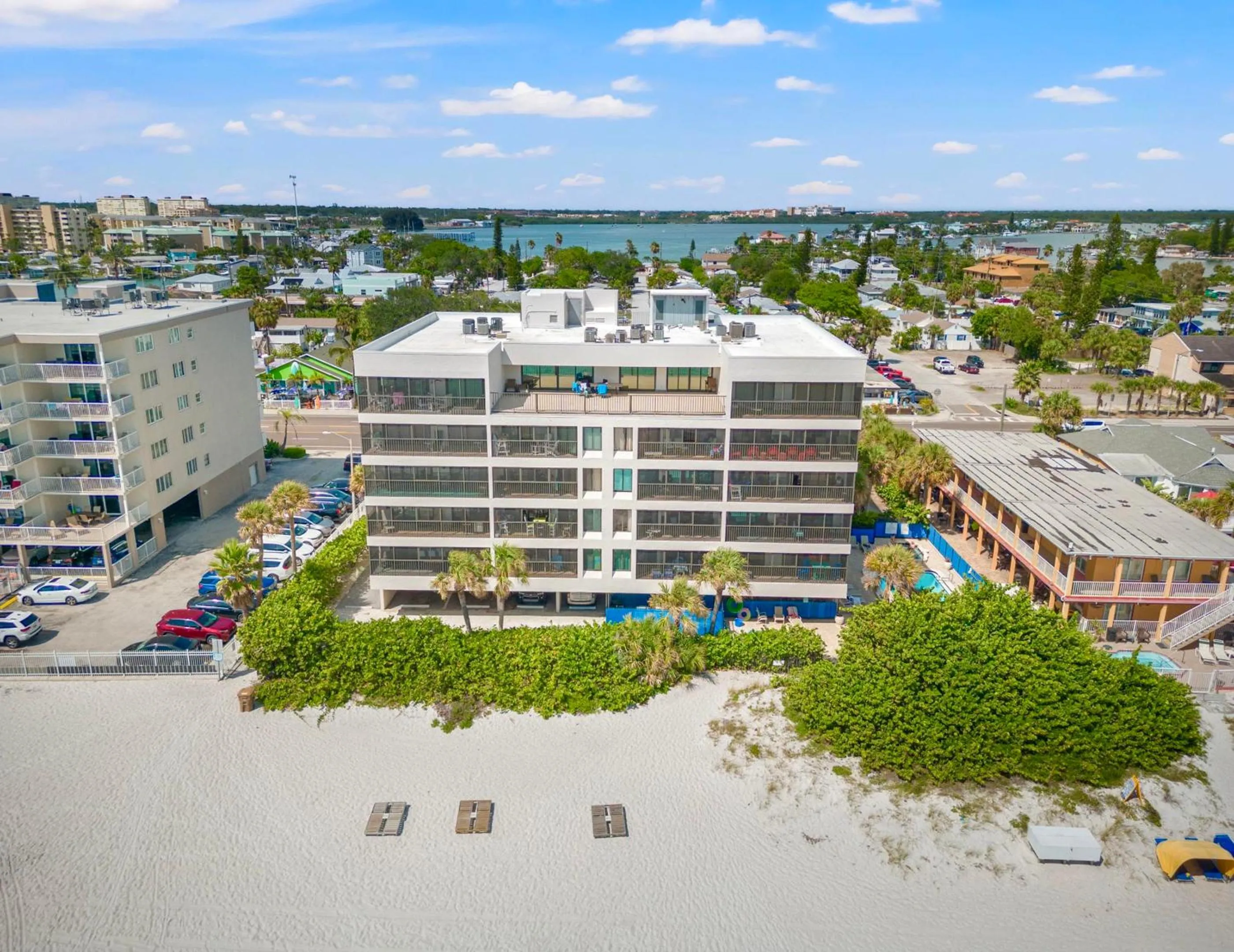 Property building in Arie Dam 404