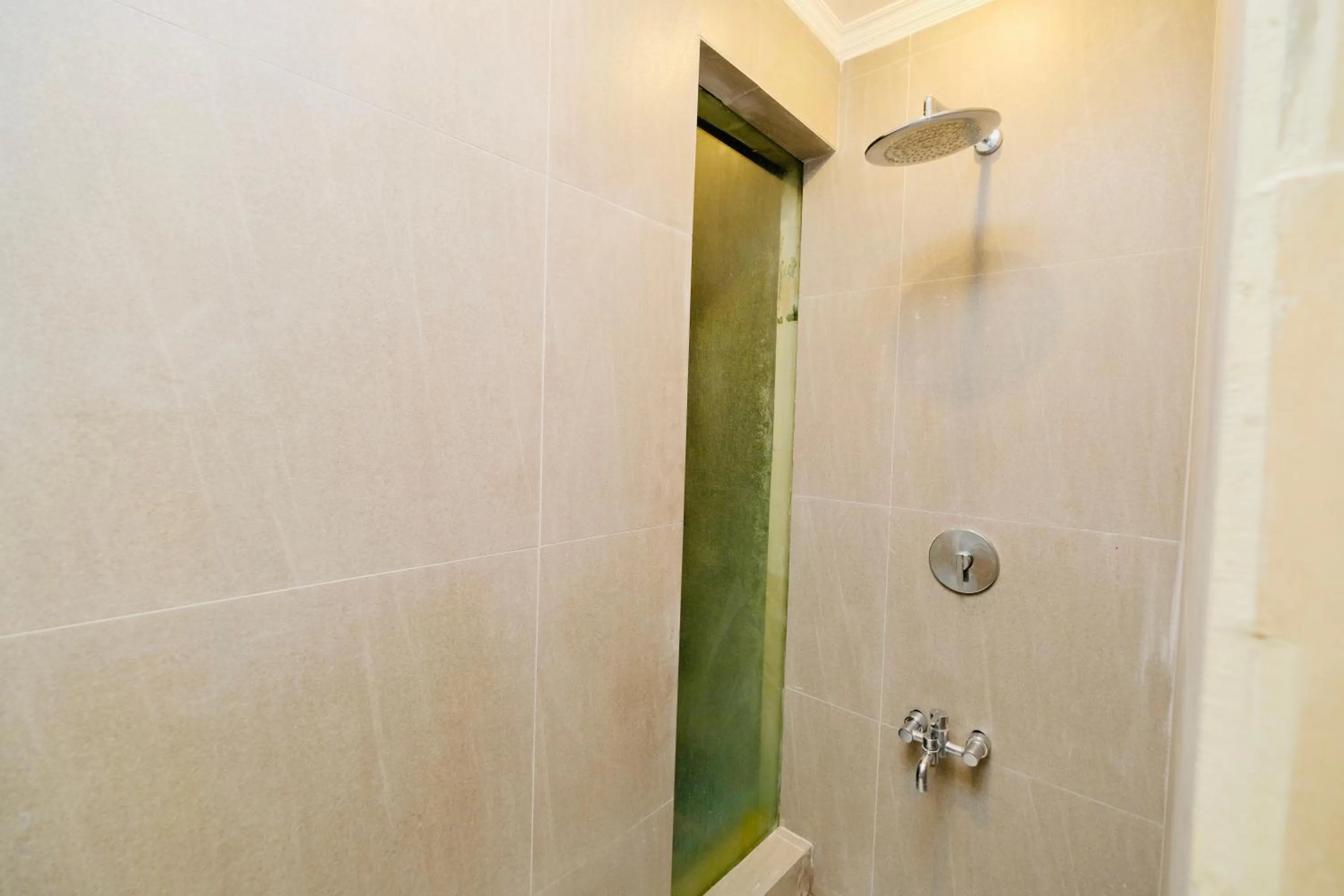 Shower in Wana Karsa The Villas Ubud