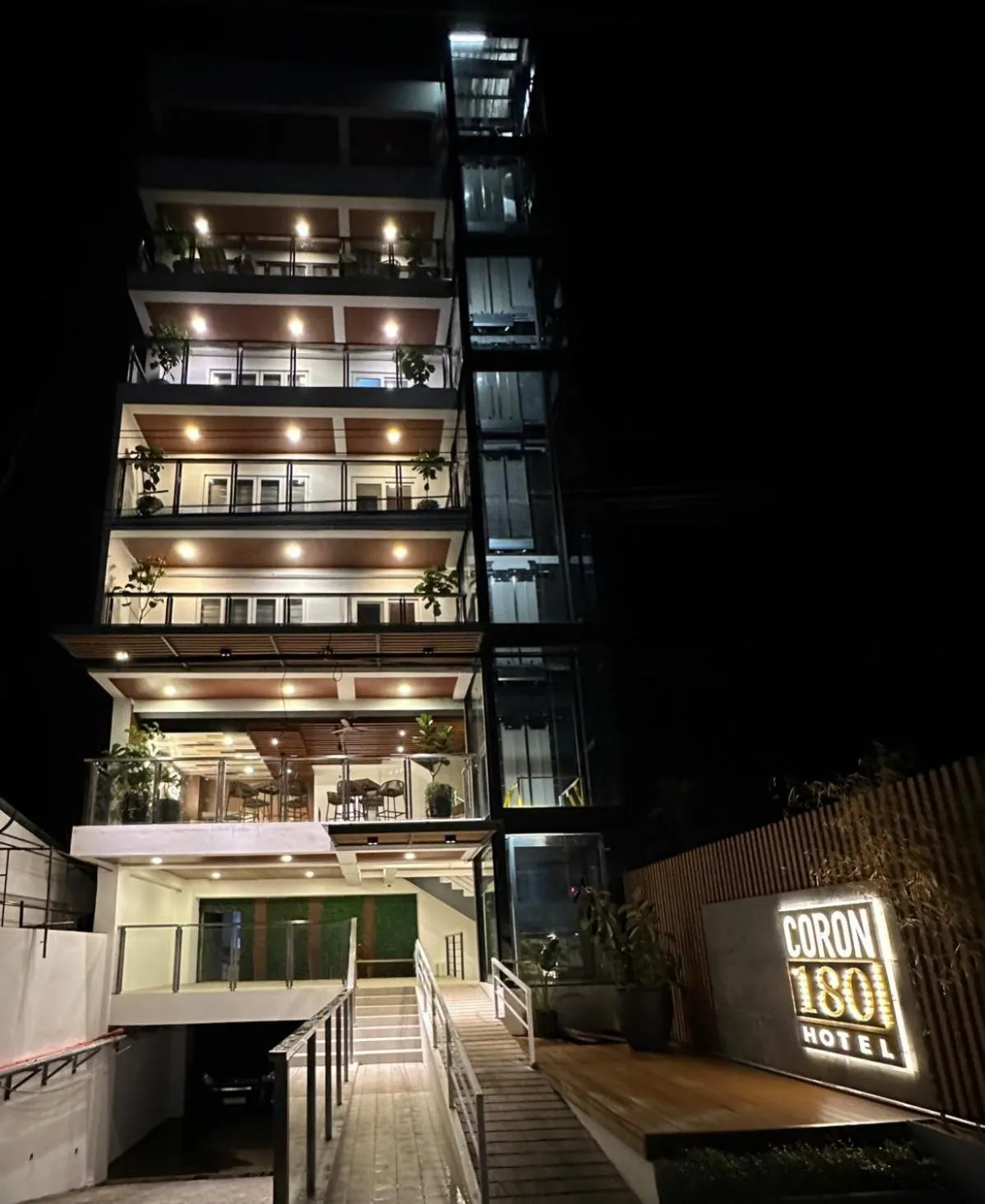 Property building in Coron 180 Hotel