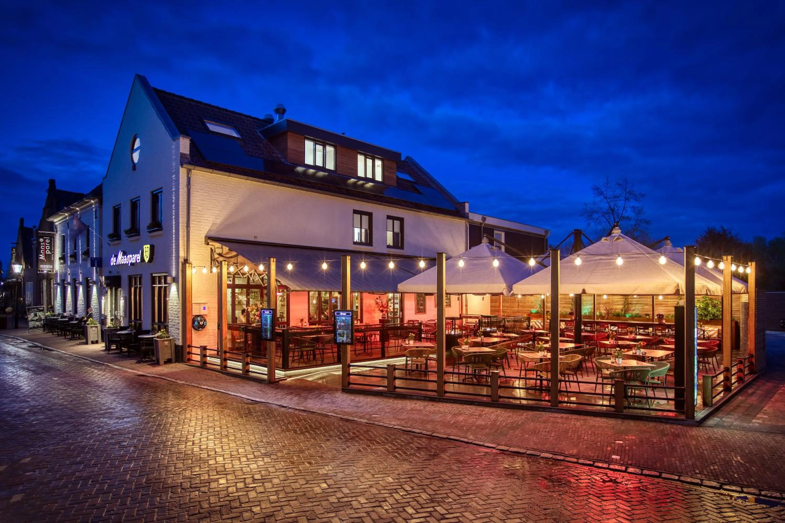 Property building in Hotel De Maasparel Arcen