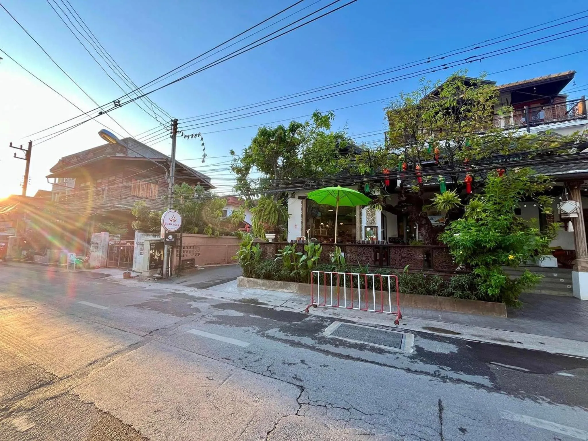 Property building in Baan Huenphen Boutique Hotel