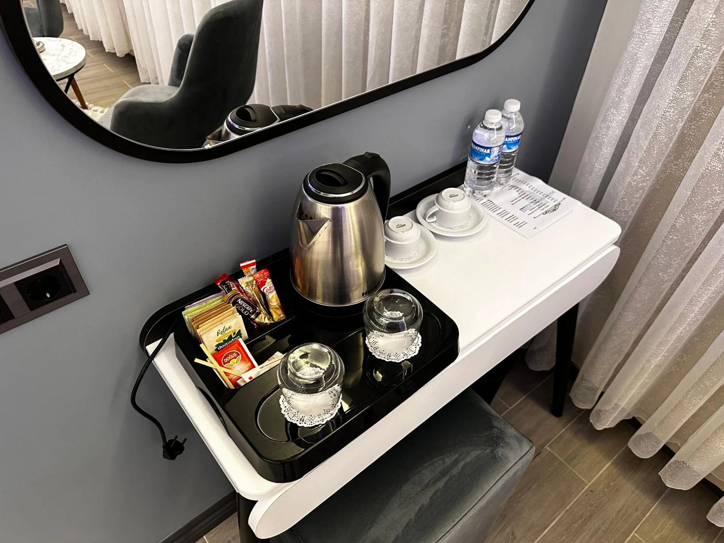 Coffee/tea facilities in Blue Moonrise Hotel