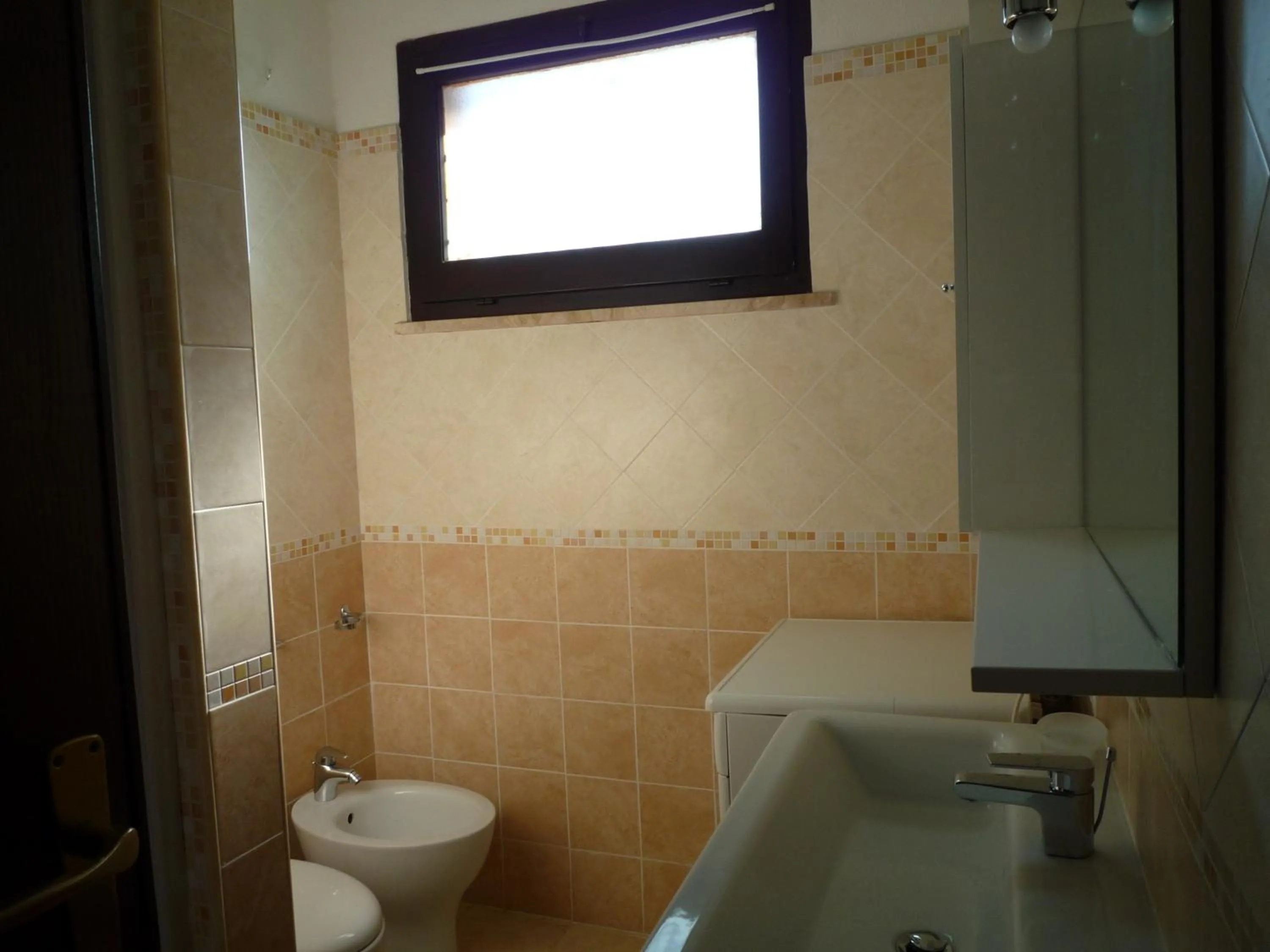 Bathroom in Villetta Sunrise 18
