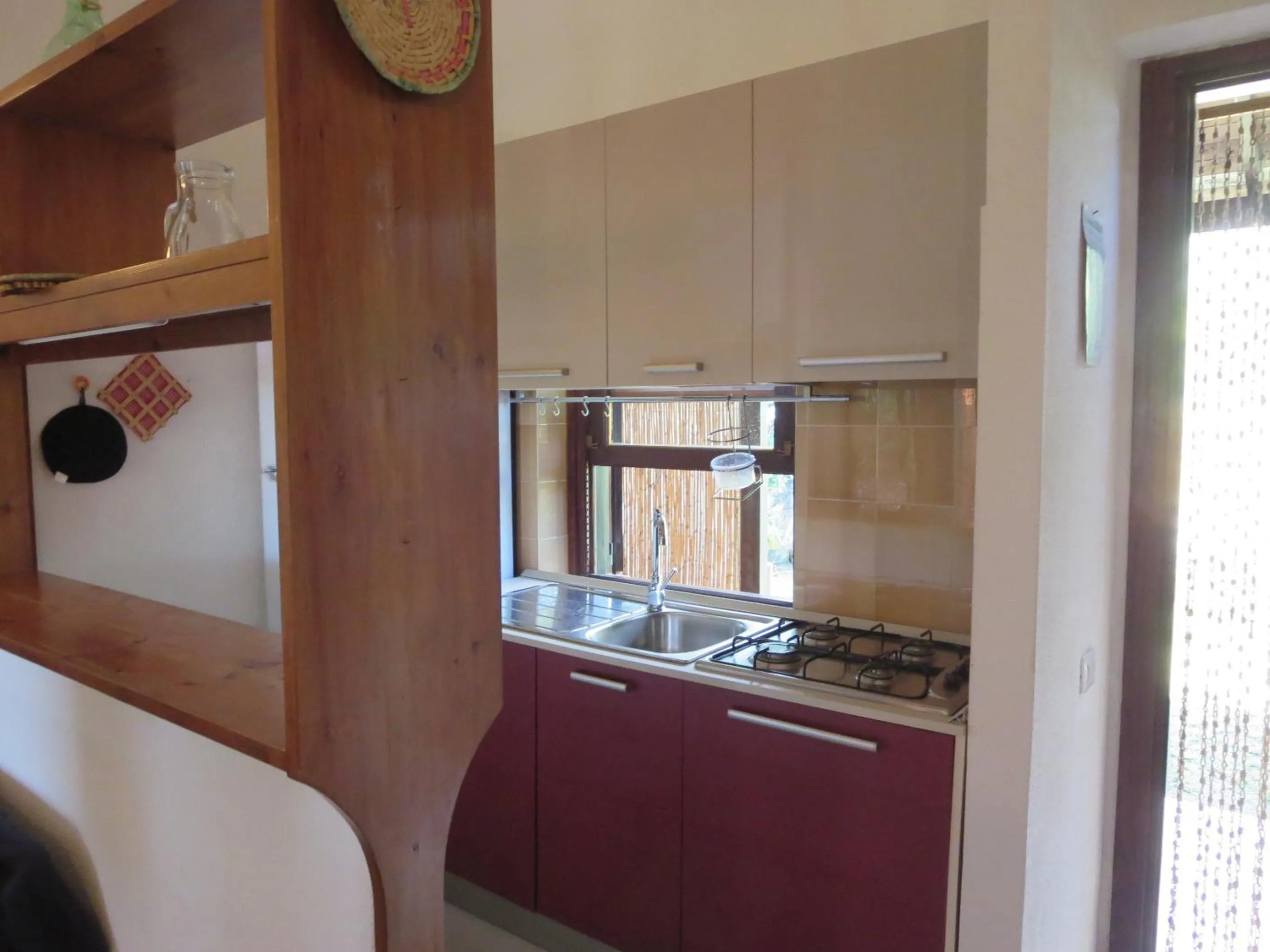 Kitchen or kitchenette in Villetta Sunrise 18