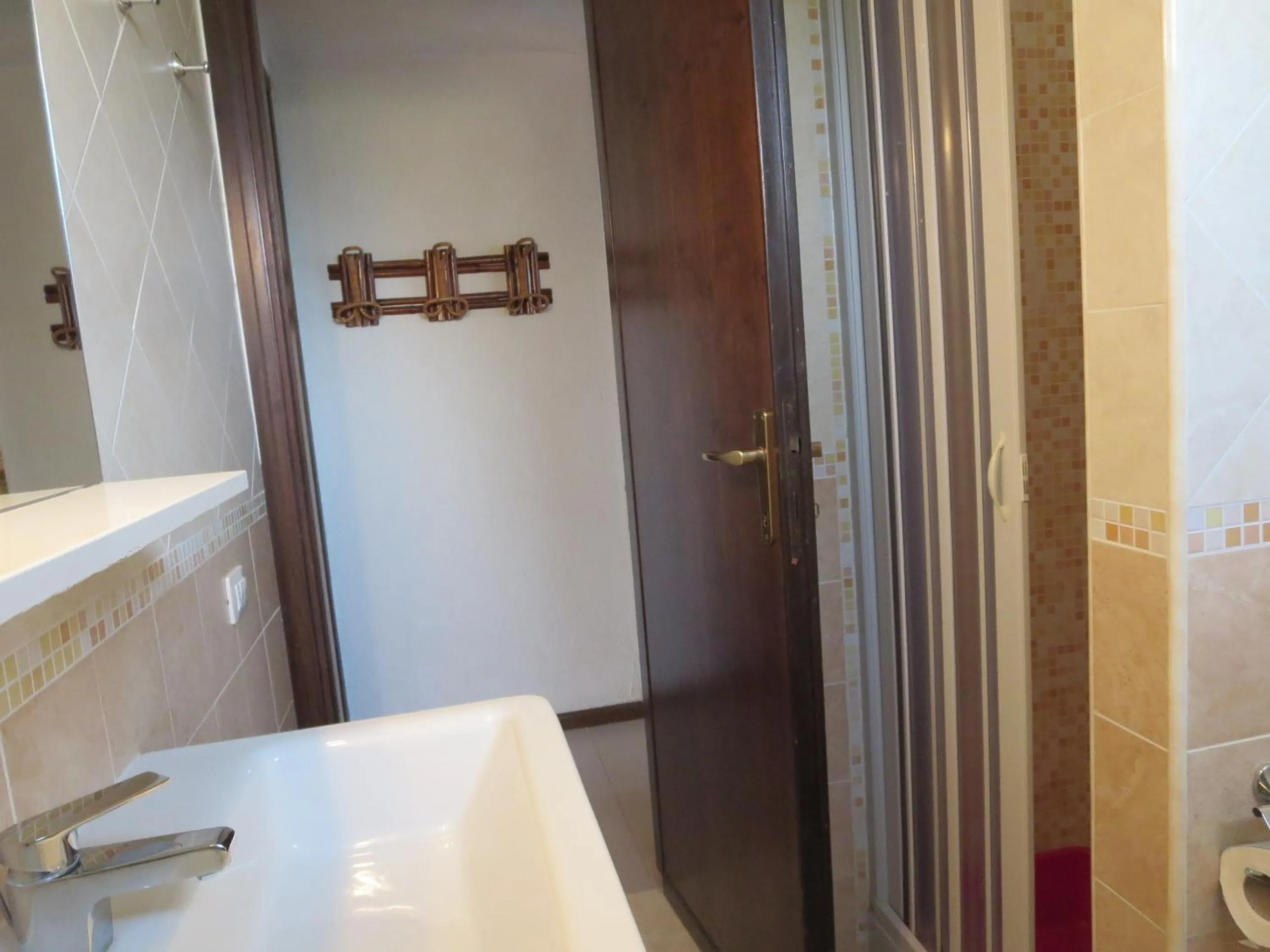 Bathroom in Villetta Sunrise 18