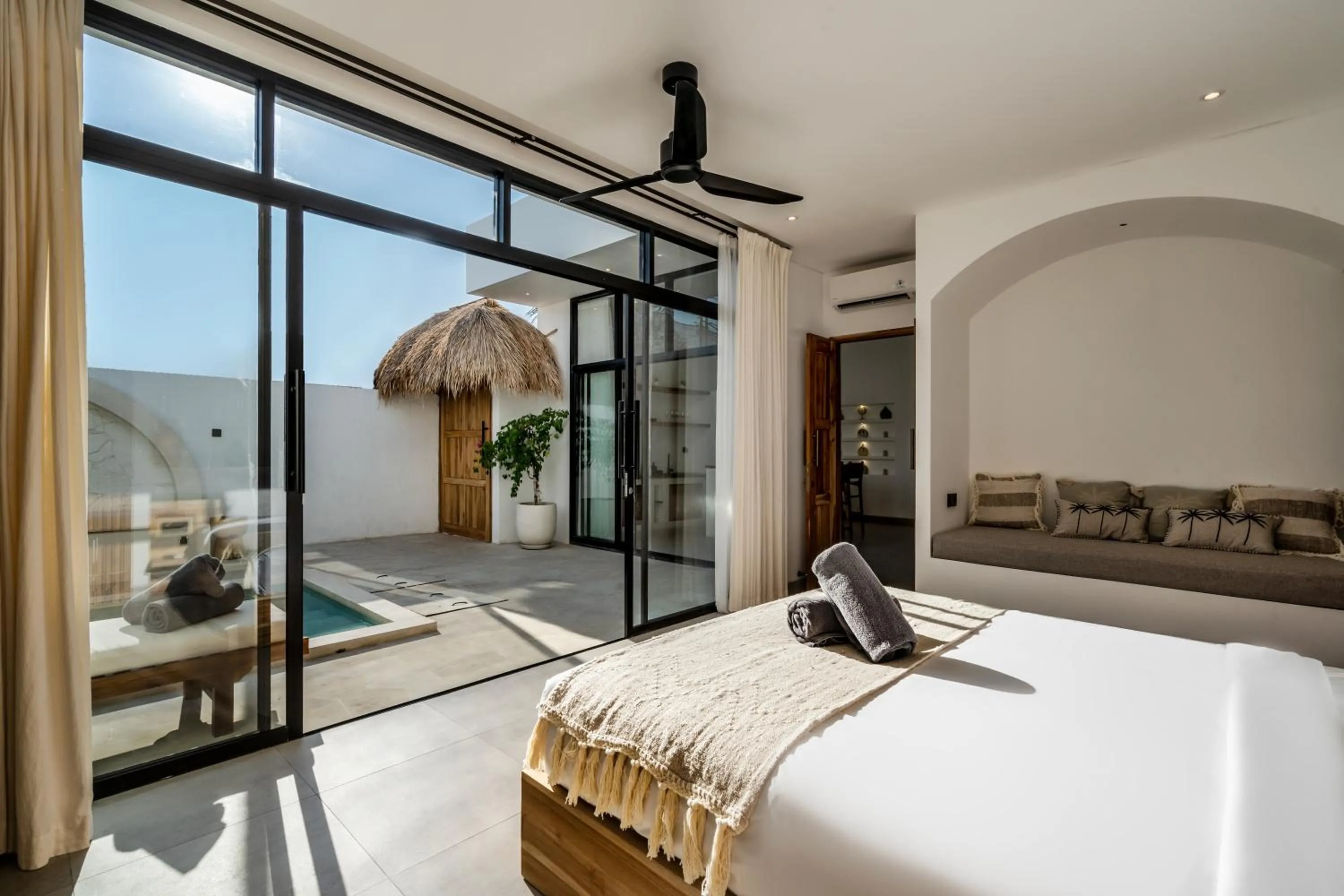 Palm Residence Lot 22 Villa Uluwatu - Tranquil Stay with Modern Comfort