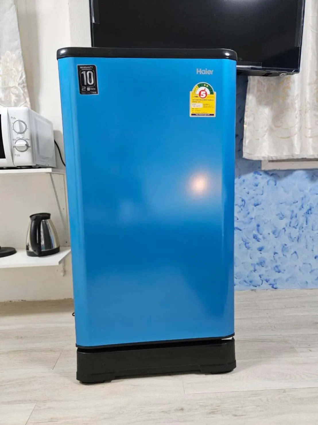 Kitchen or kitchenette in Hommie by De-A-Ga