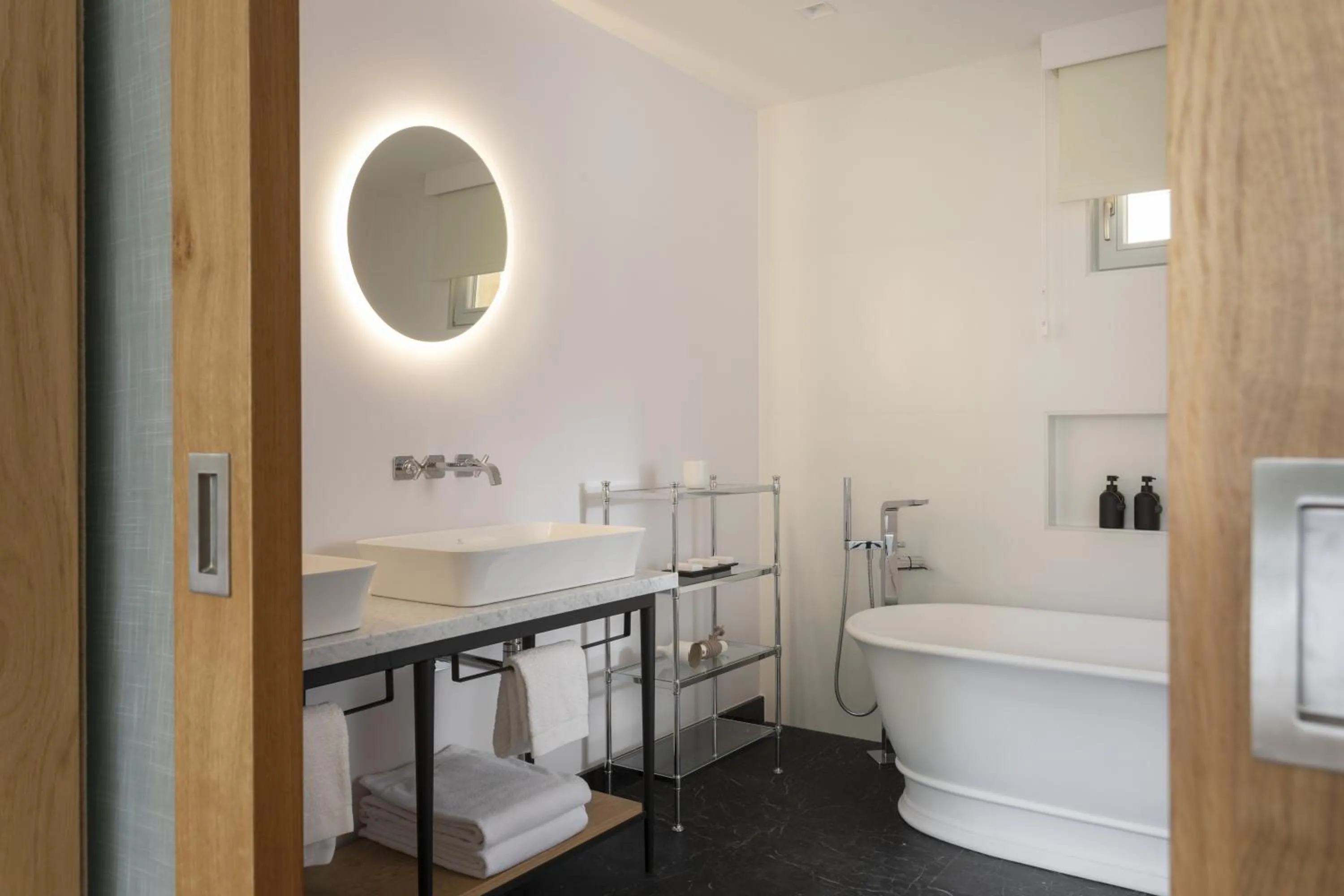 Bathroom in Auberge La Coste