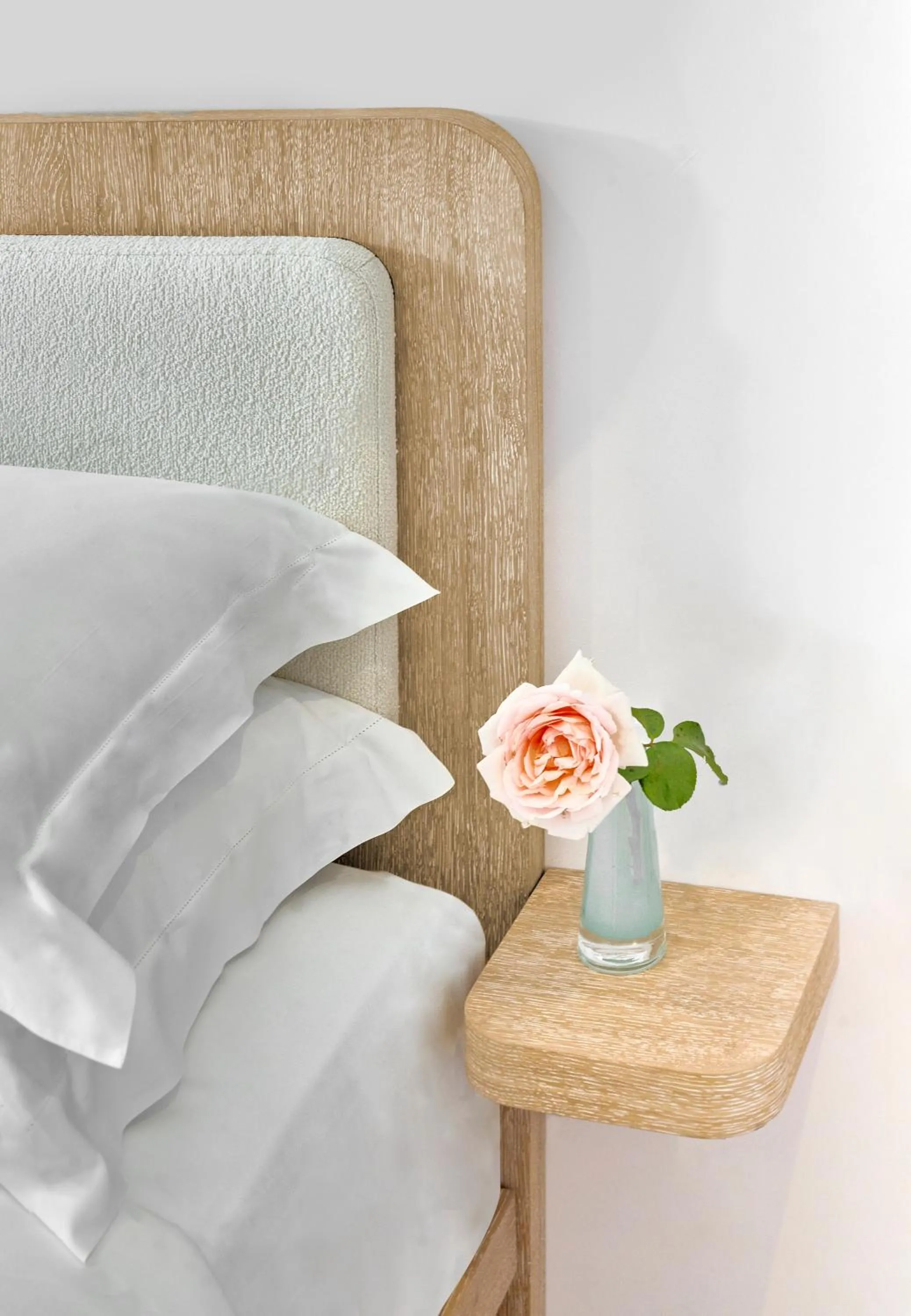 Bedroom, Bed in Auberge La Coste