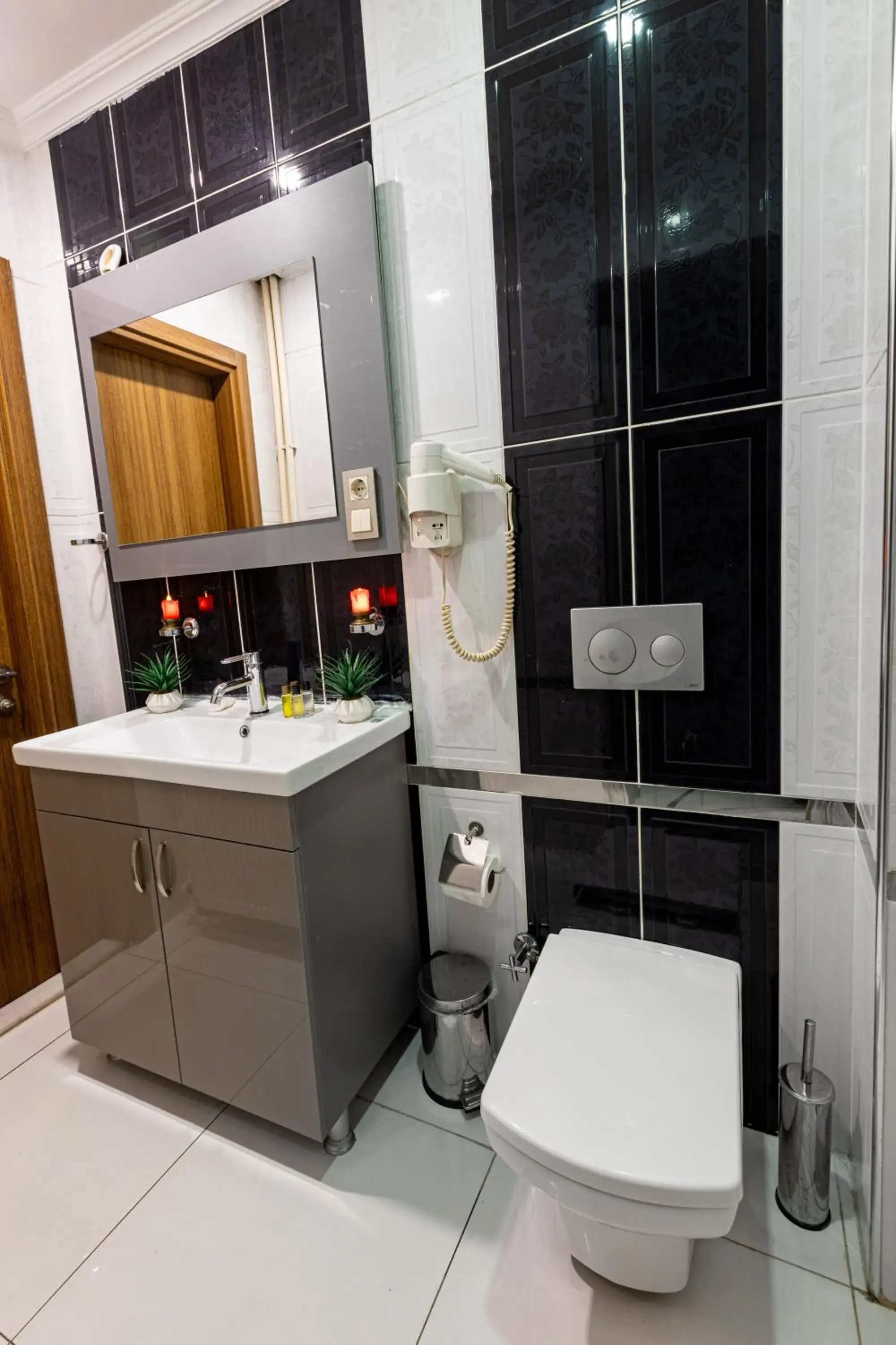 Shower in LINNGA HOTEL & SUITE Shower in LINNGA HOTEL & SUITE