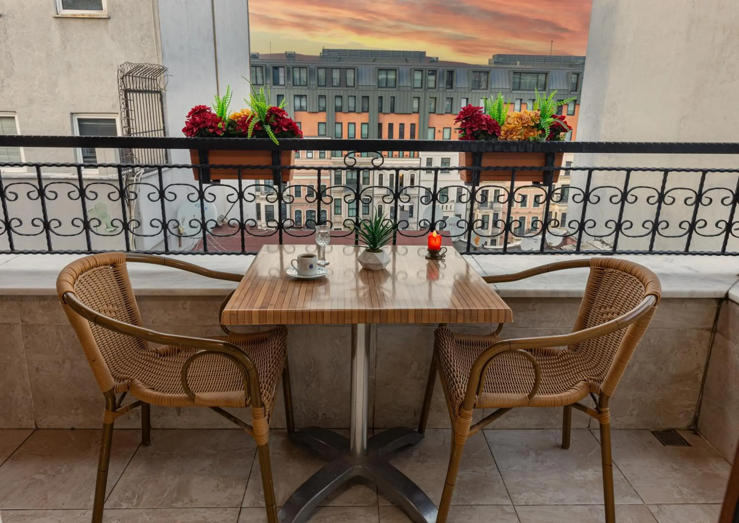 View (from property/room) in LINNGA HOTEL & SUITE View (from property/room) in LINNGA HOTEL & SUITE