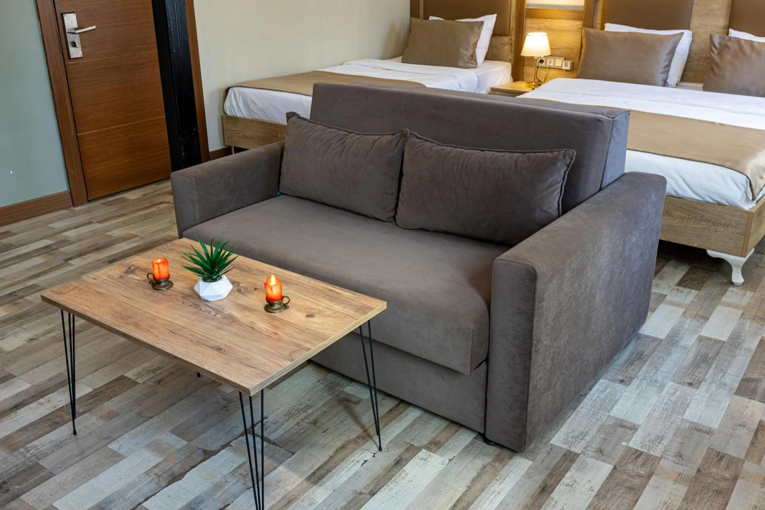 Photo of the whole room, Bed in LINNGA HOTEL & SUITE