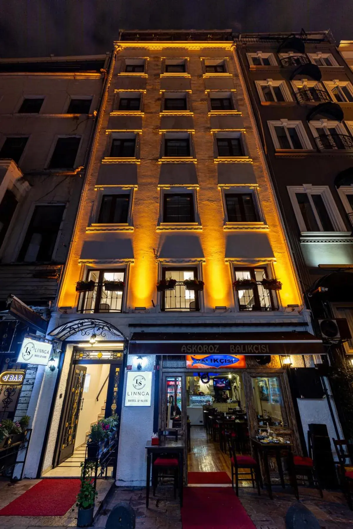 Property building in LINNGA HOTEL & SUITE Property building in LINNGA HOTEL & SUITE