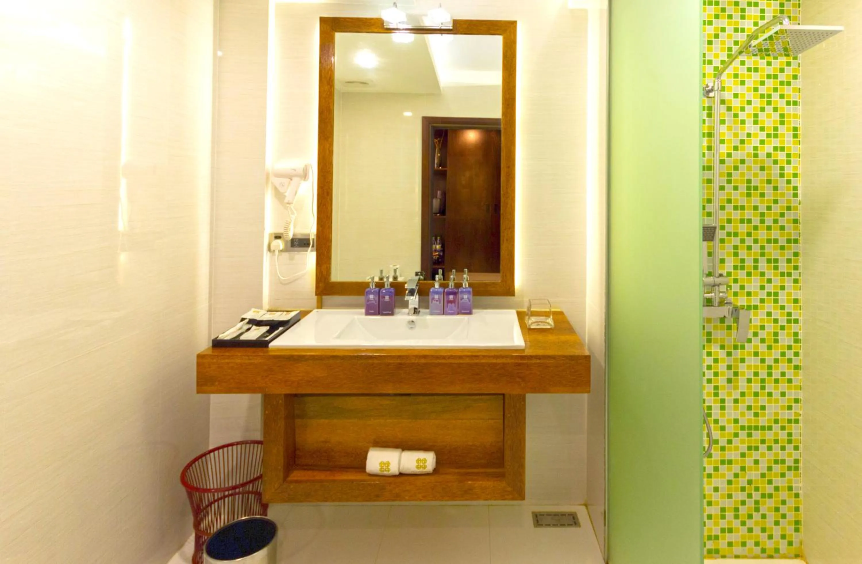 Bathroom in Plumeria Maldives