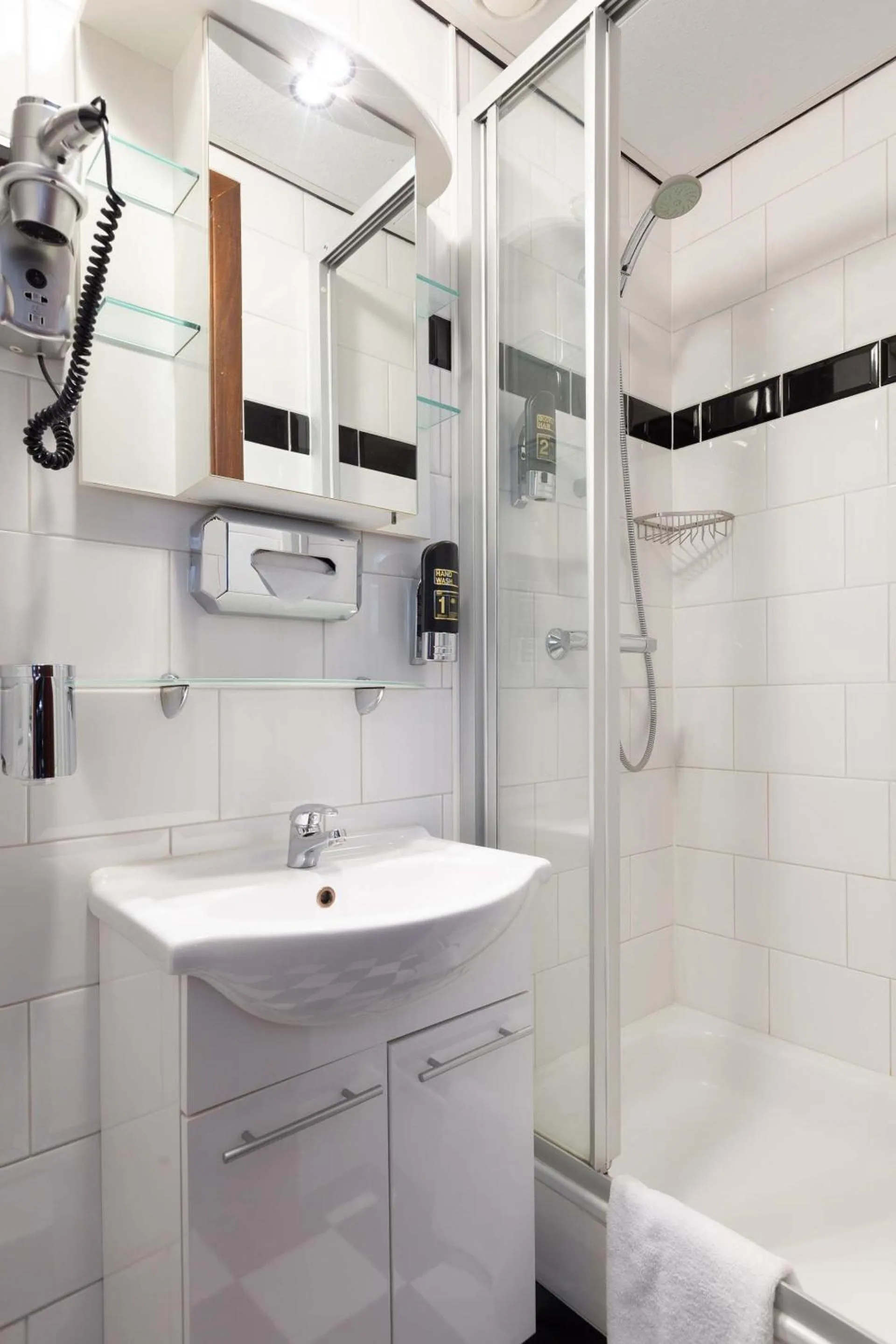 Bathroom in Strandhotel Scheveningen