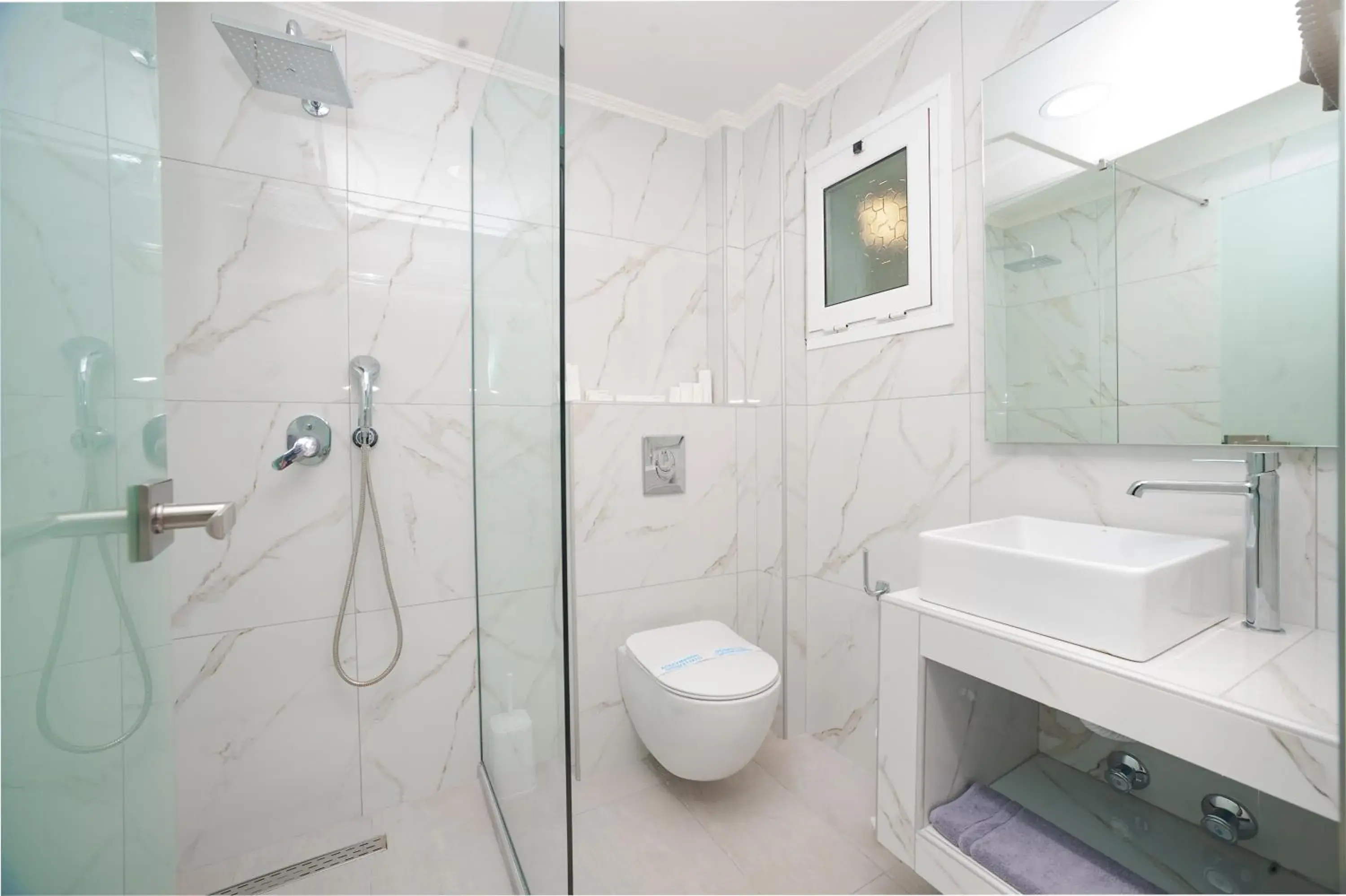 Bedroom in Zante Atlantis Hotel Bedroom in Zante Atlantis Hotel