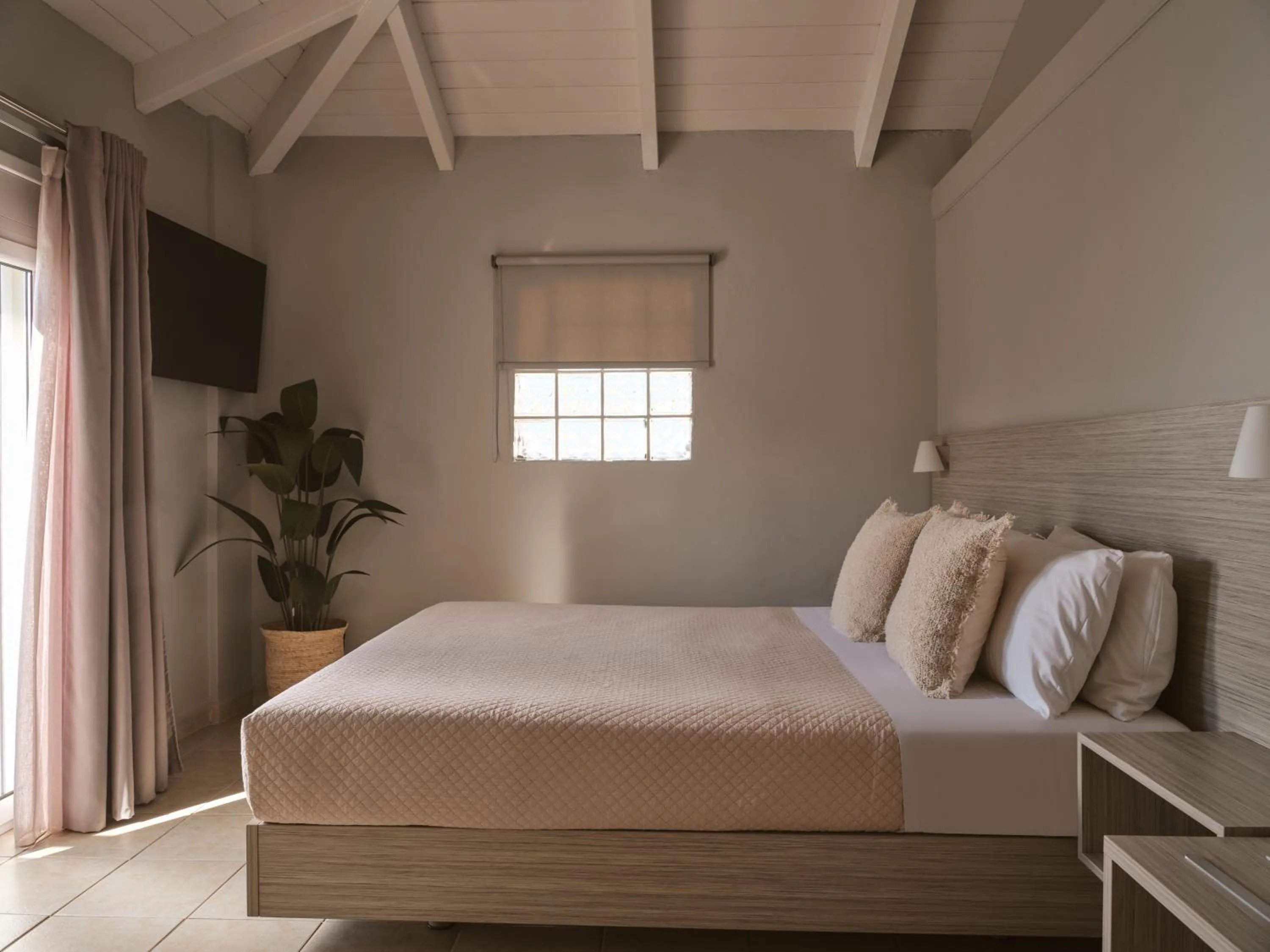 Bedroom, Bed in Zante Atlantis Hotel