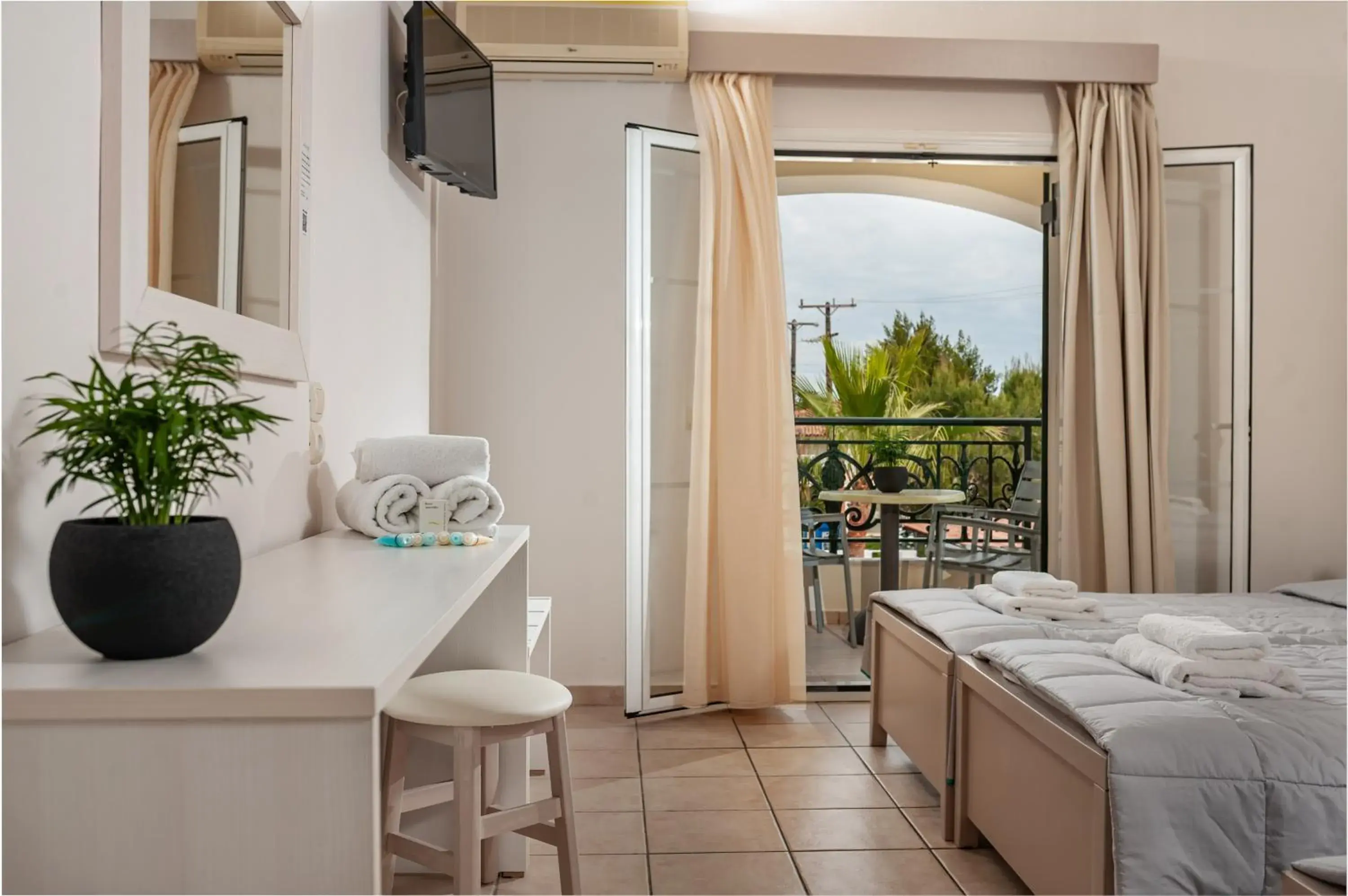 Bedroom, Bed in Zante Atlantis Hotel Bedroom, Bed in Zante Atlantis Hotel