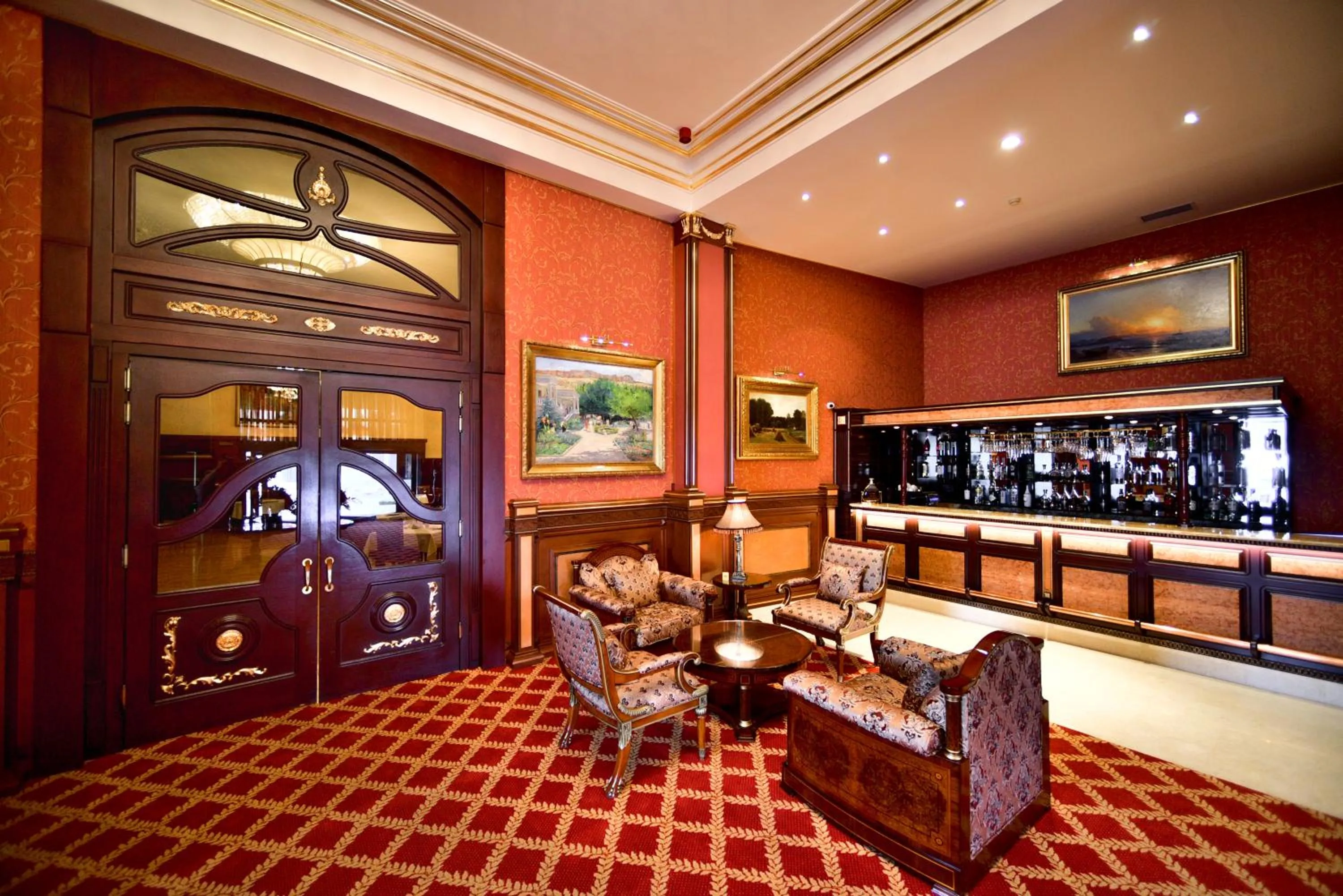 Lounge or bar in METROPOL HOTEL Yerevan