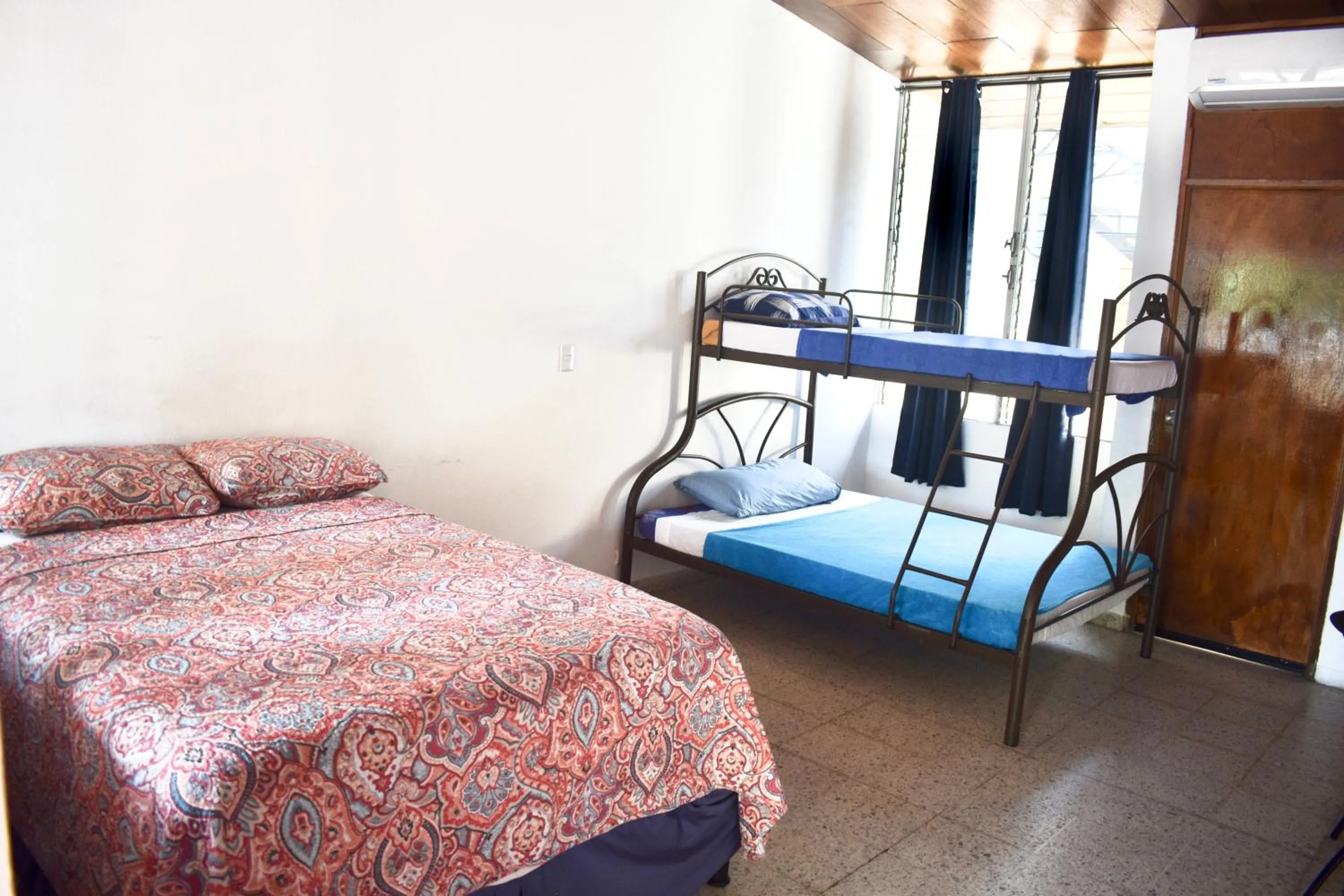 Bed in Volcano Hostal y Restaurante