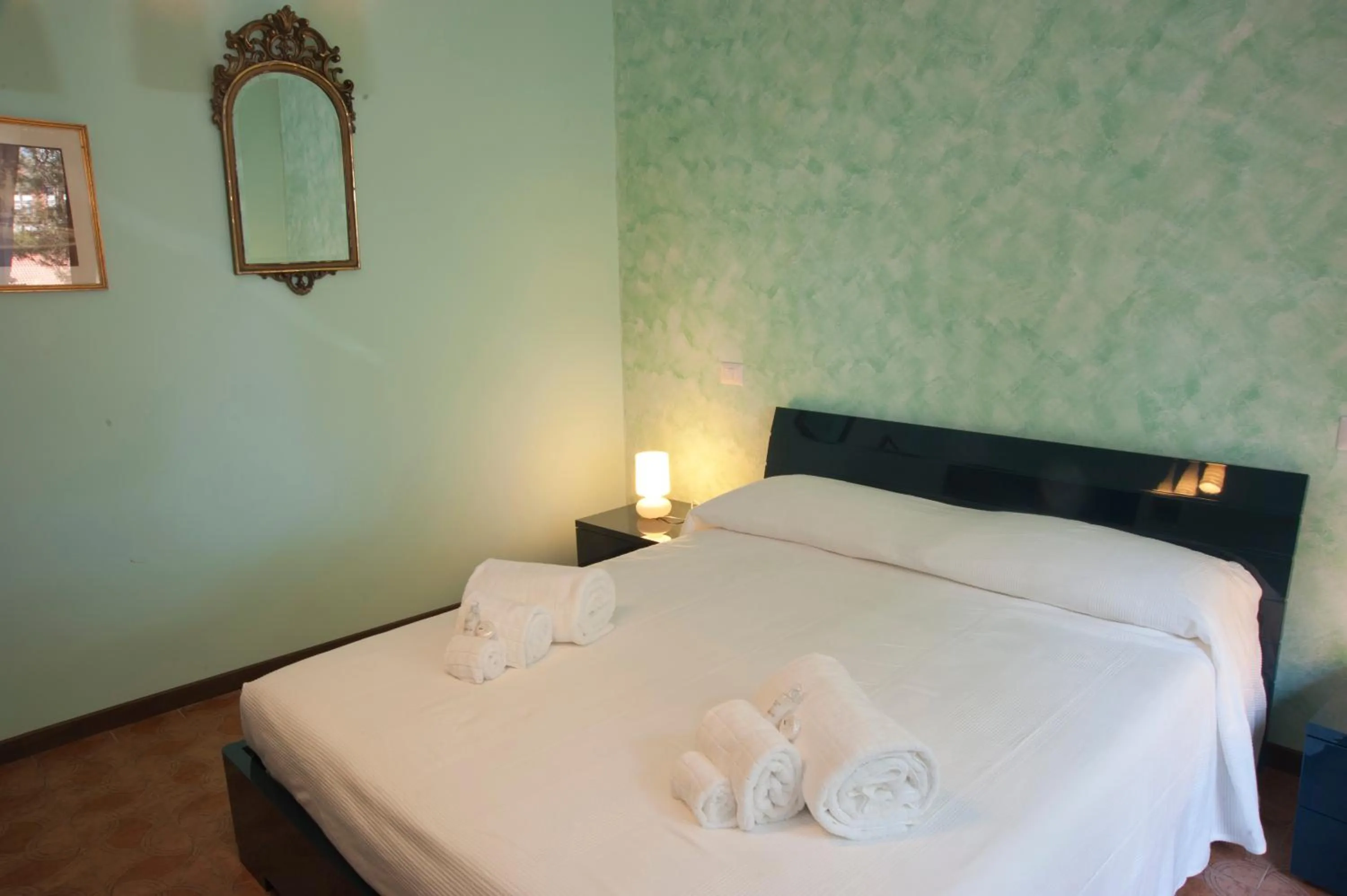 Bedroom, Bed in Domus in Viridi