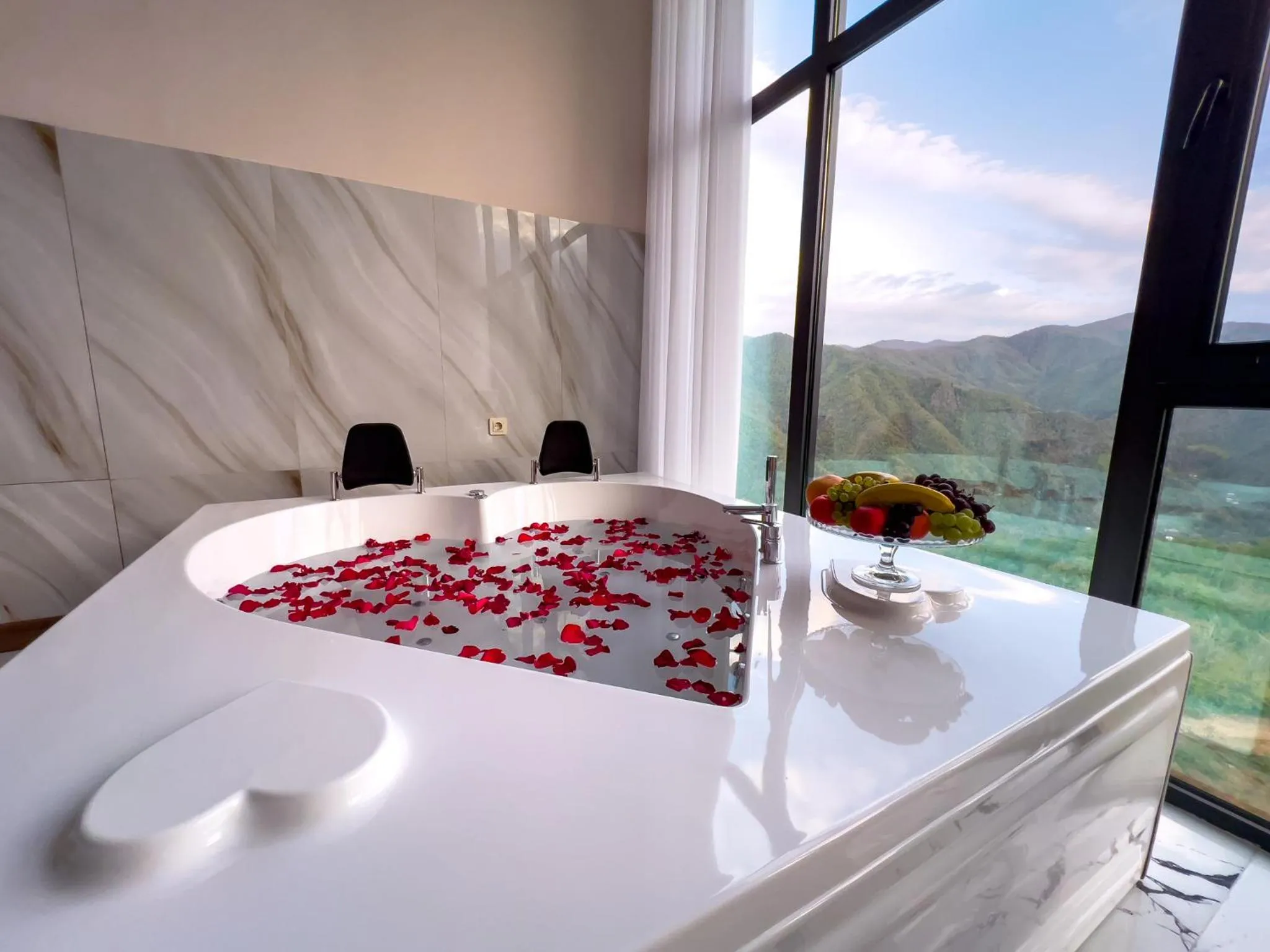 Bed in Chateau Milisi