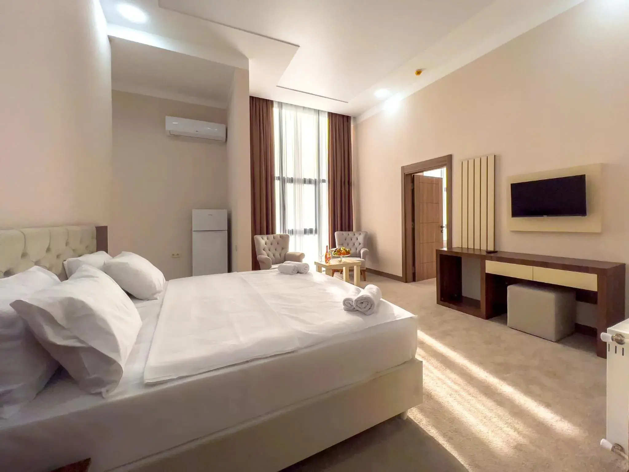 Two-Bedroom Apartment in Chateau Milisi Two-Bedroom Apartment in Chateau Milisi