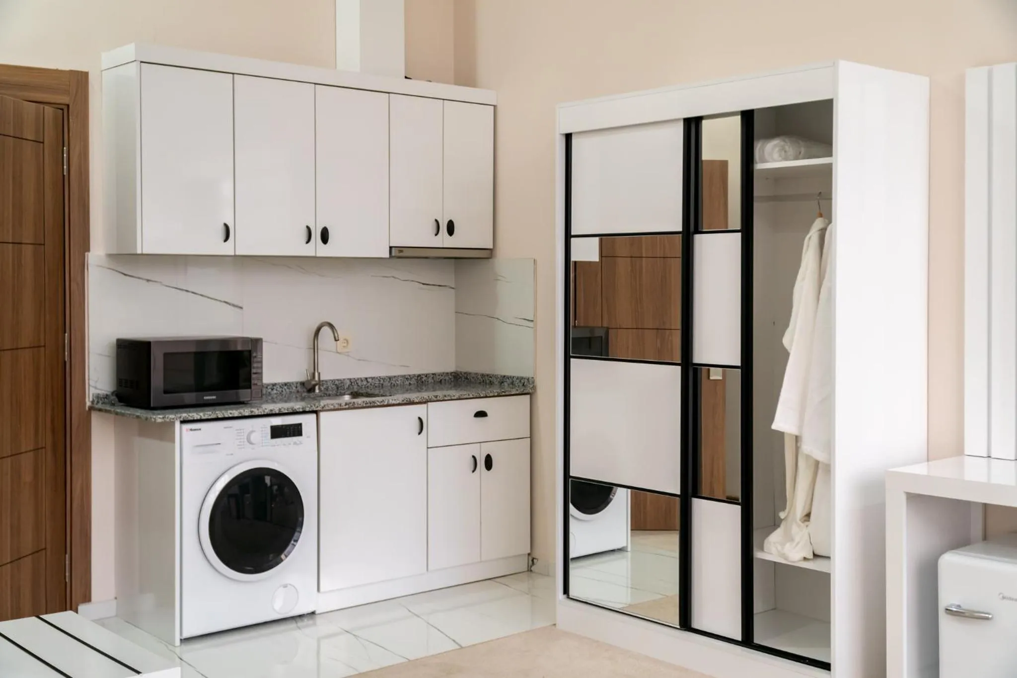 Kitchen or kitchenette in Chateau Milisi