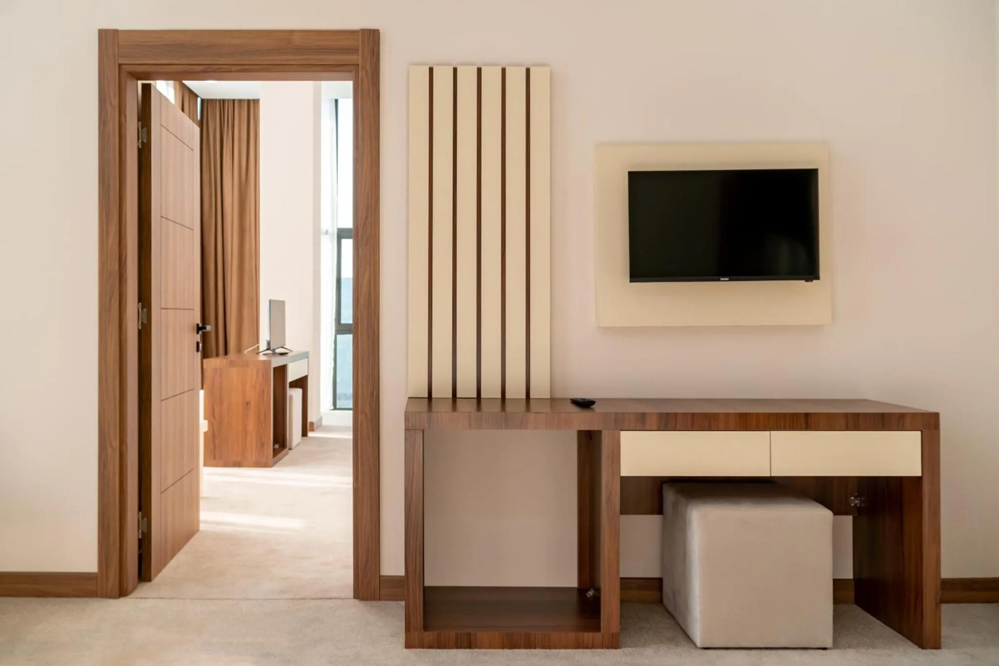 Communal lounge/ TV room in Chateau Milisi