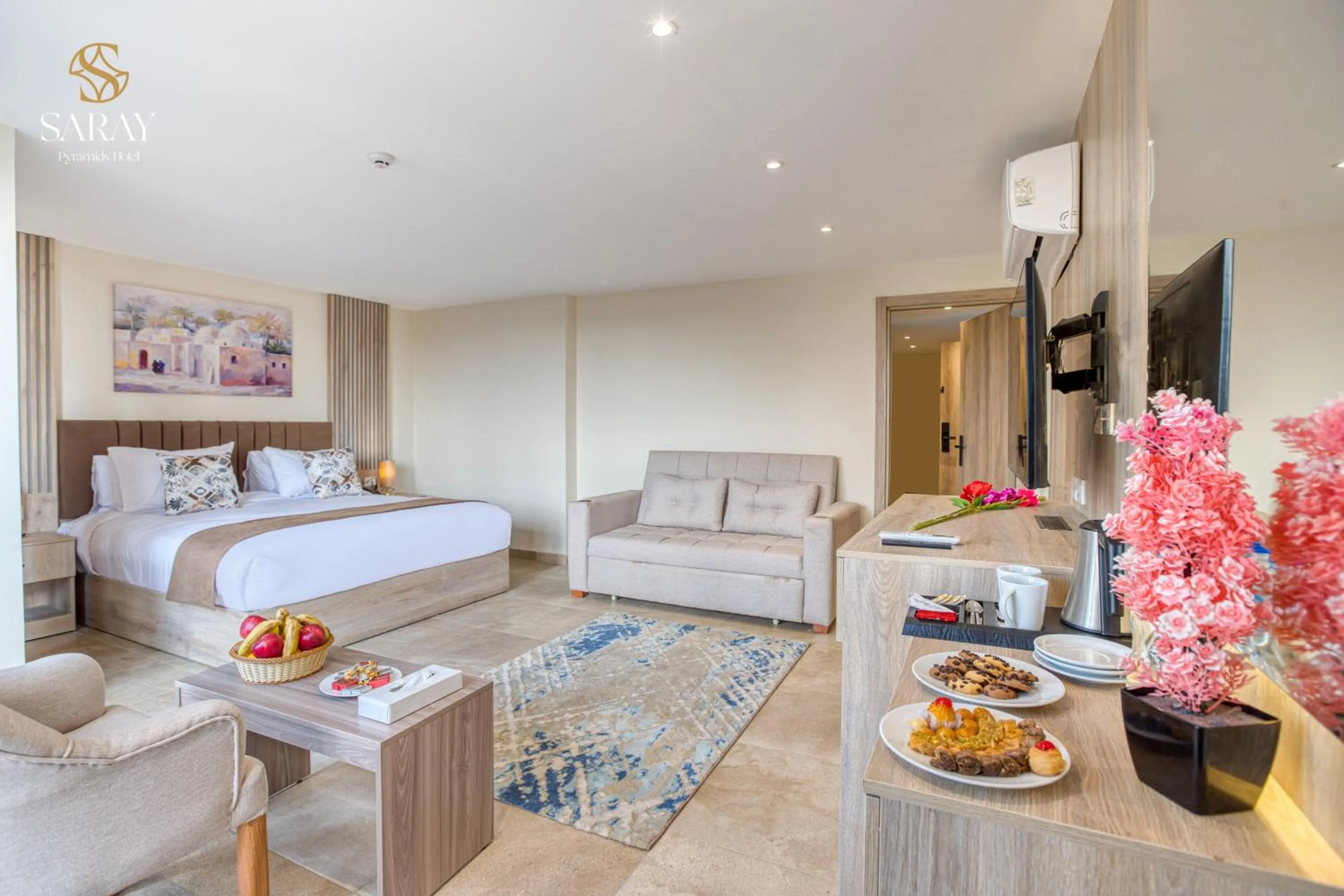 Bed in Saray Pyramids & Museum View Hotel