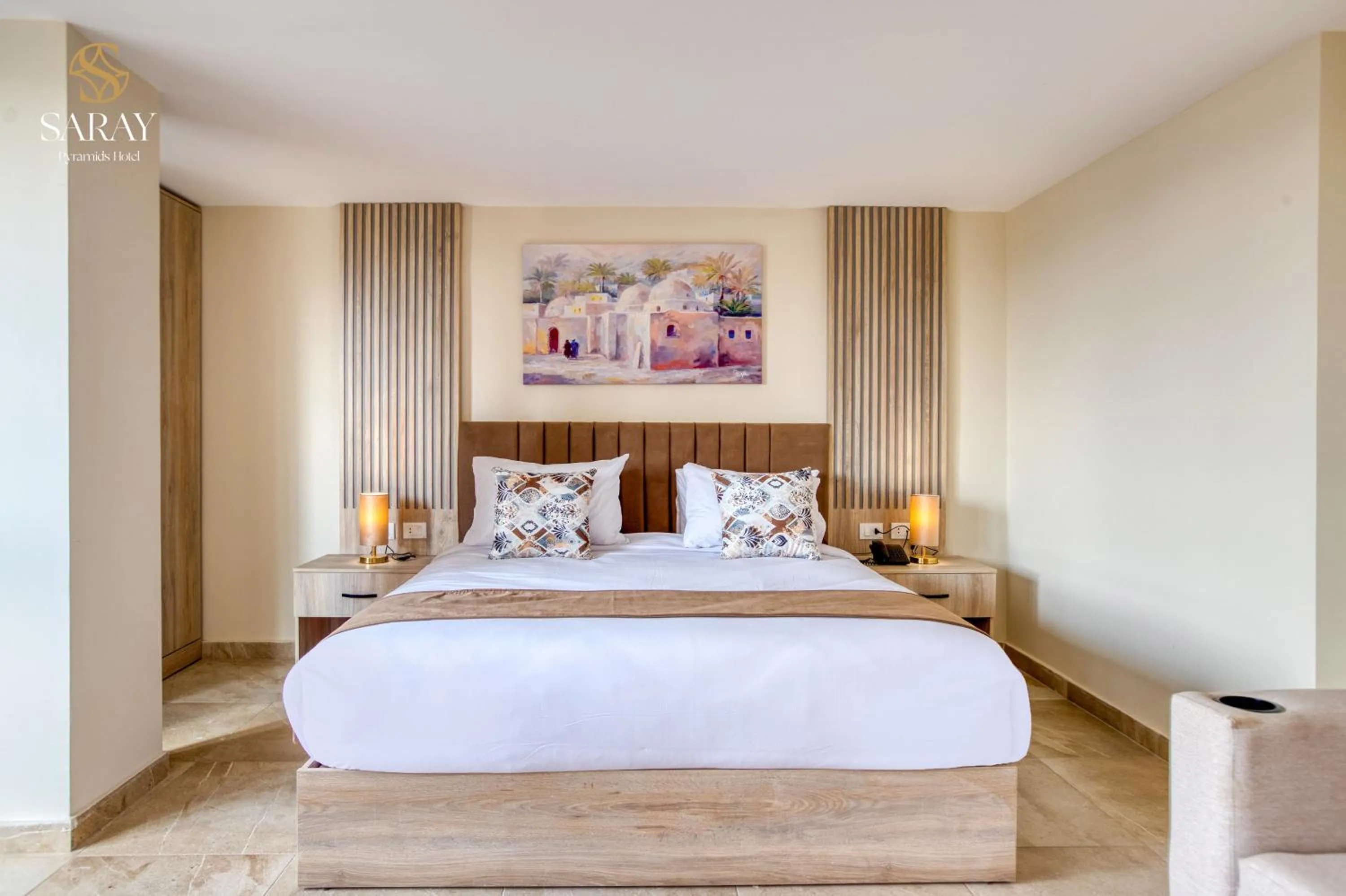 Photo of the whole room, Bed in Saray Pyramids & Museum View Hotel