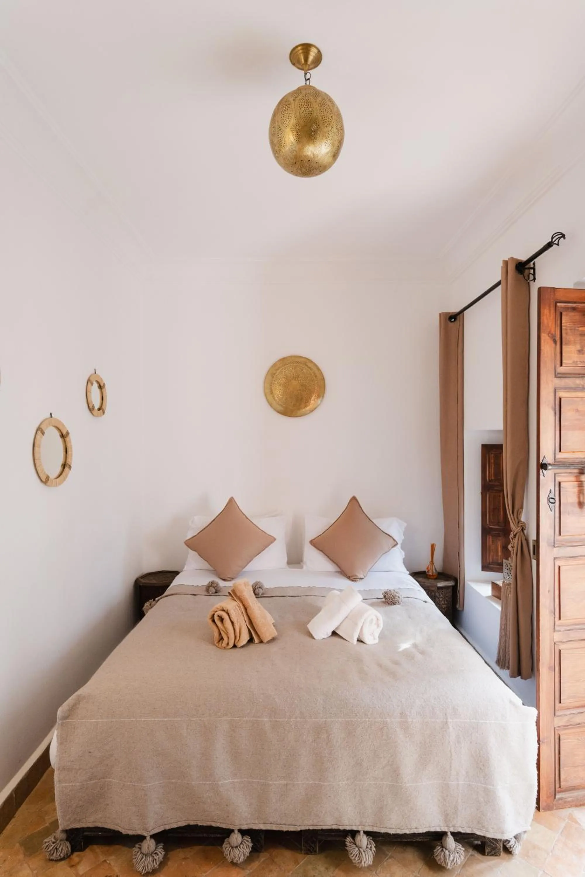 Bed in Riad of the Moon